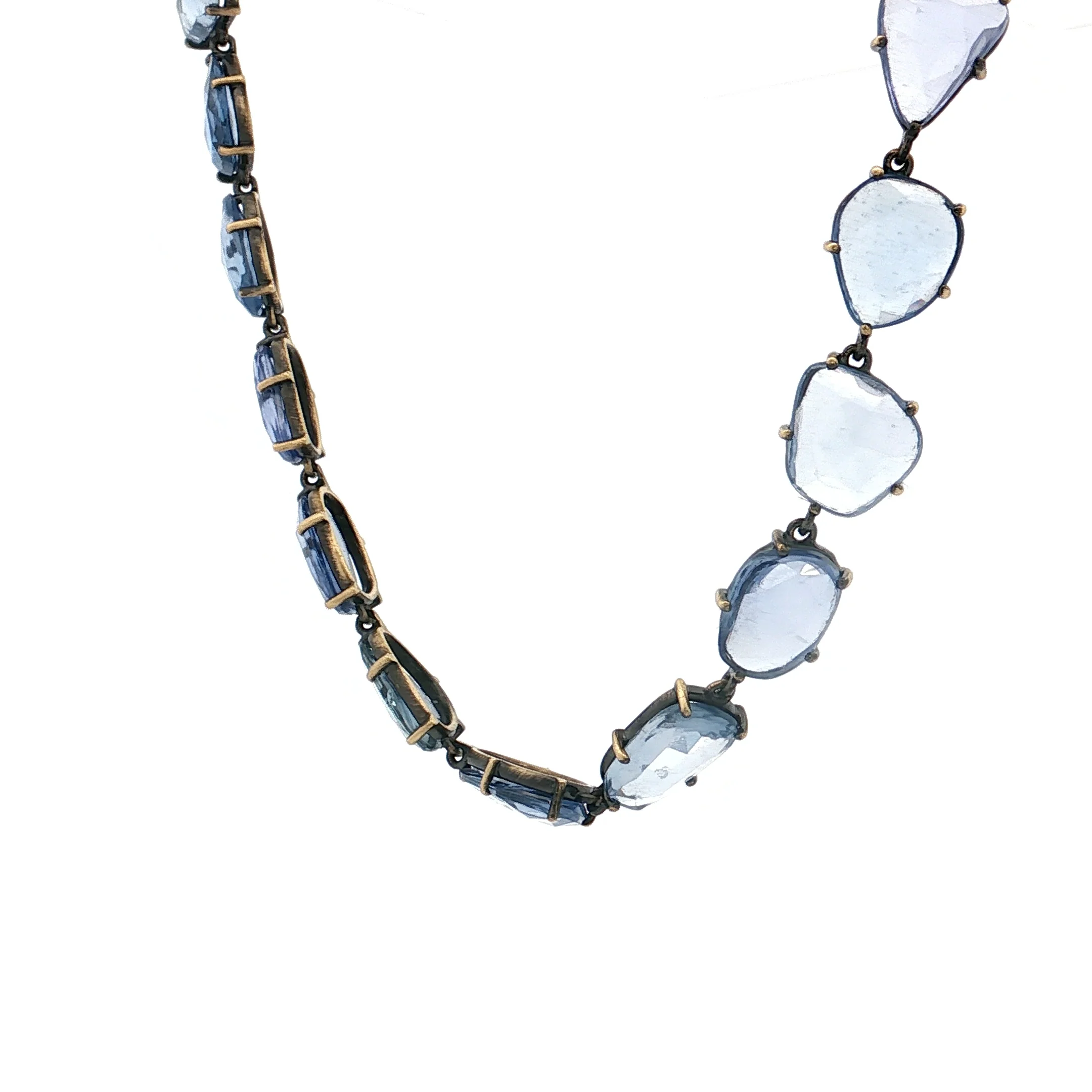 65 Carat Rose Cut Blue Sapphire Necklace 18k Yellow Gold - Image 2