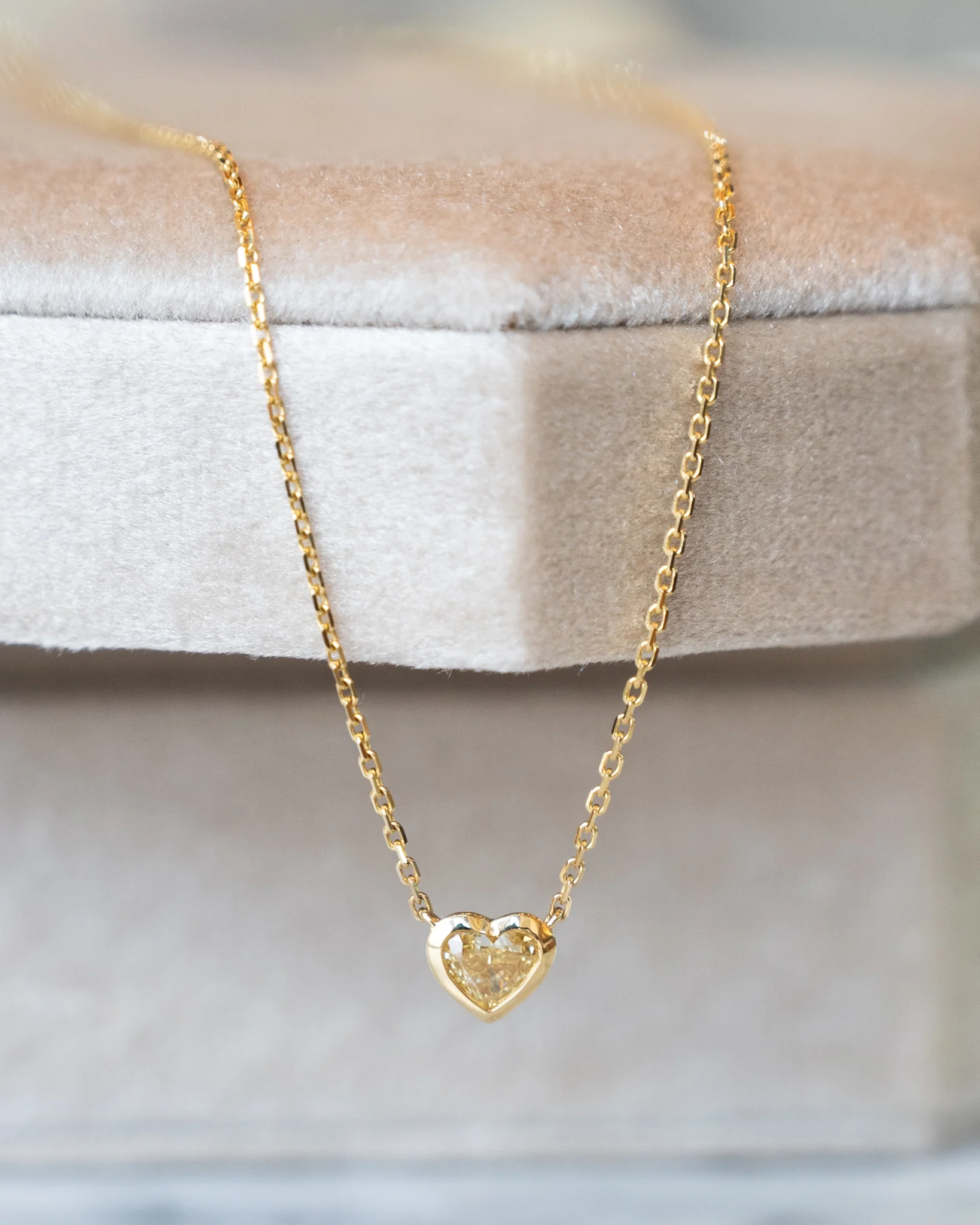 .65 Fancy Yellow Heart Diamond in 18k Yellow Gold - Image 5