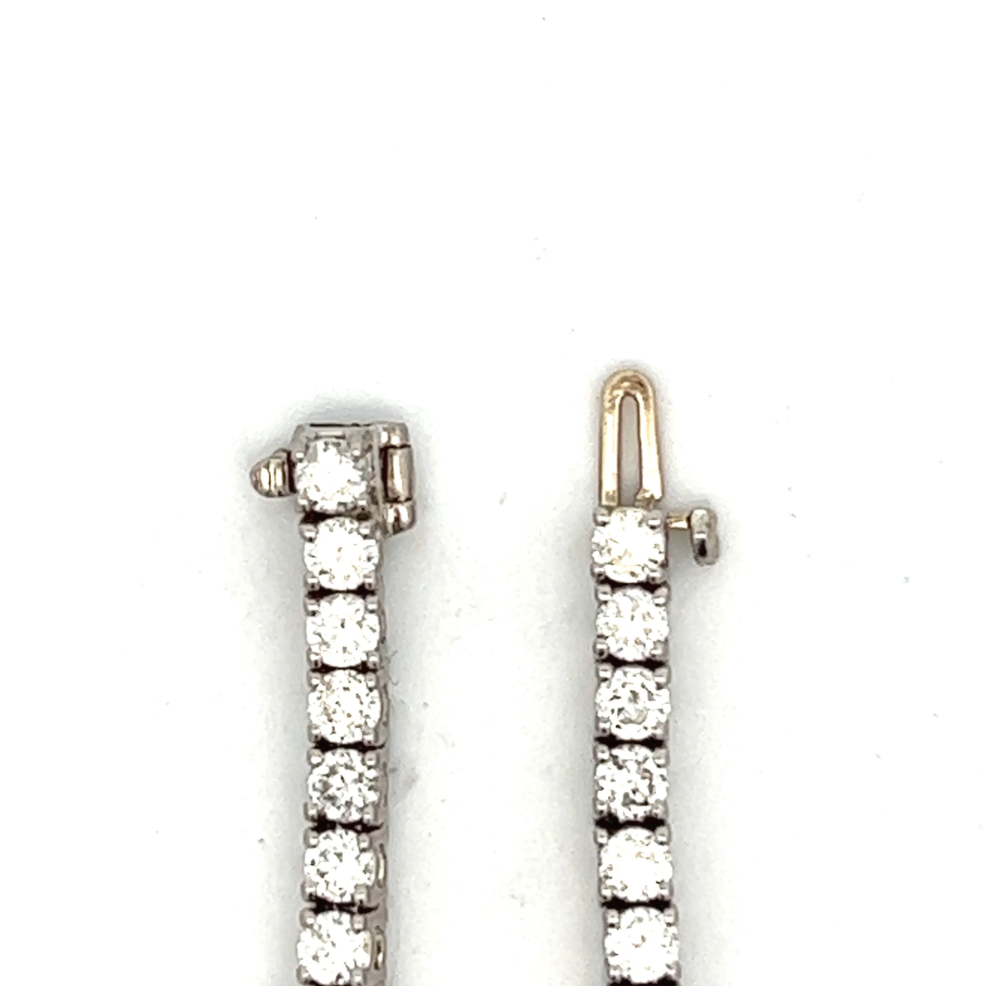 7.20 Carat Diamond Tennis Bracelet in Platinum - Image 5