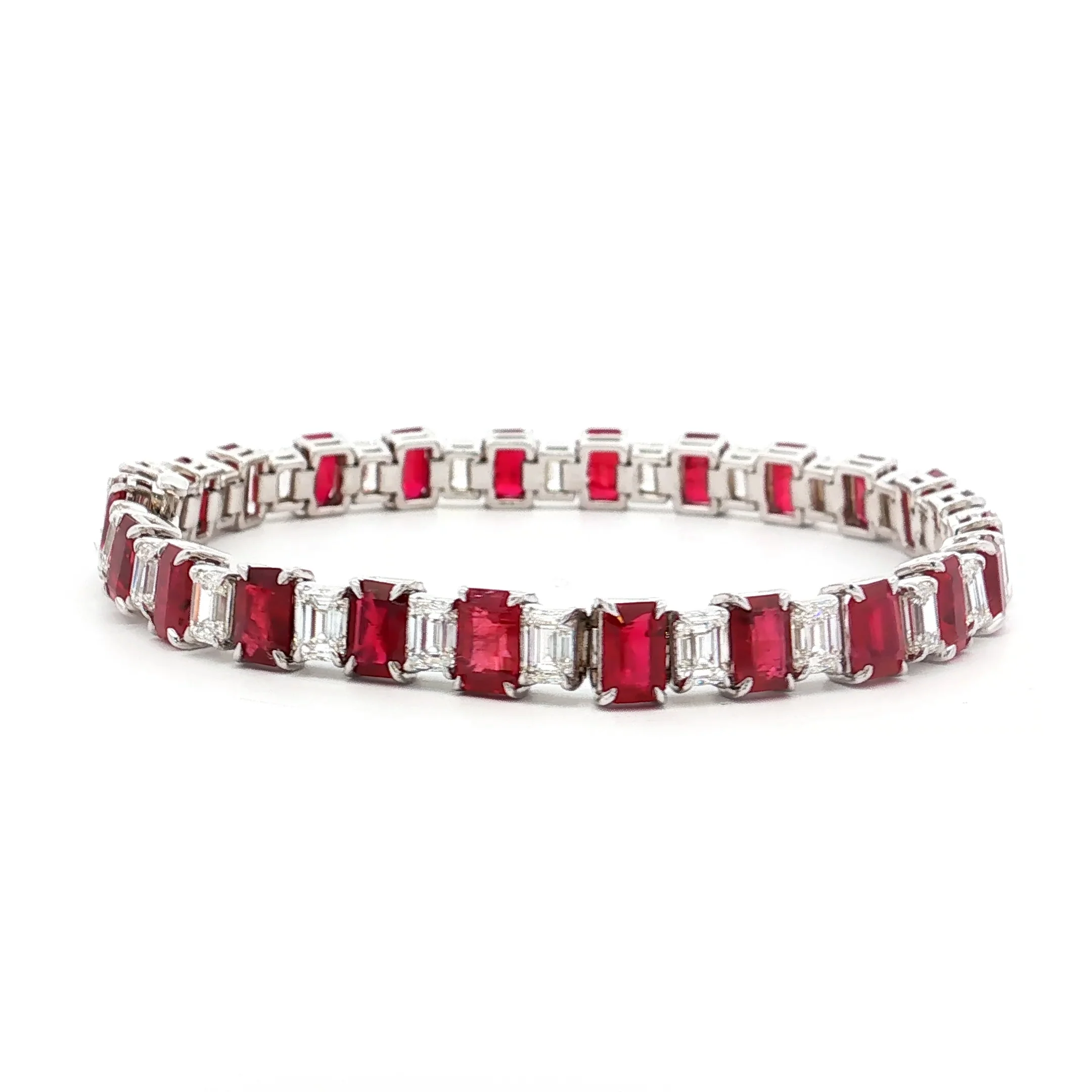 7.23 Ruby & Diamond Bracelet in 18k White Gold - Image 3