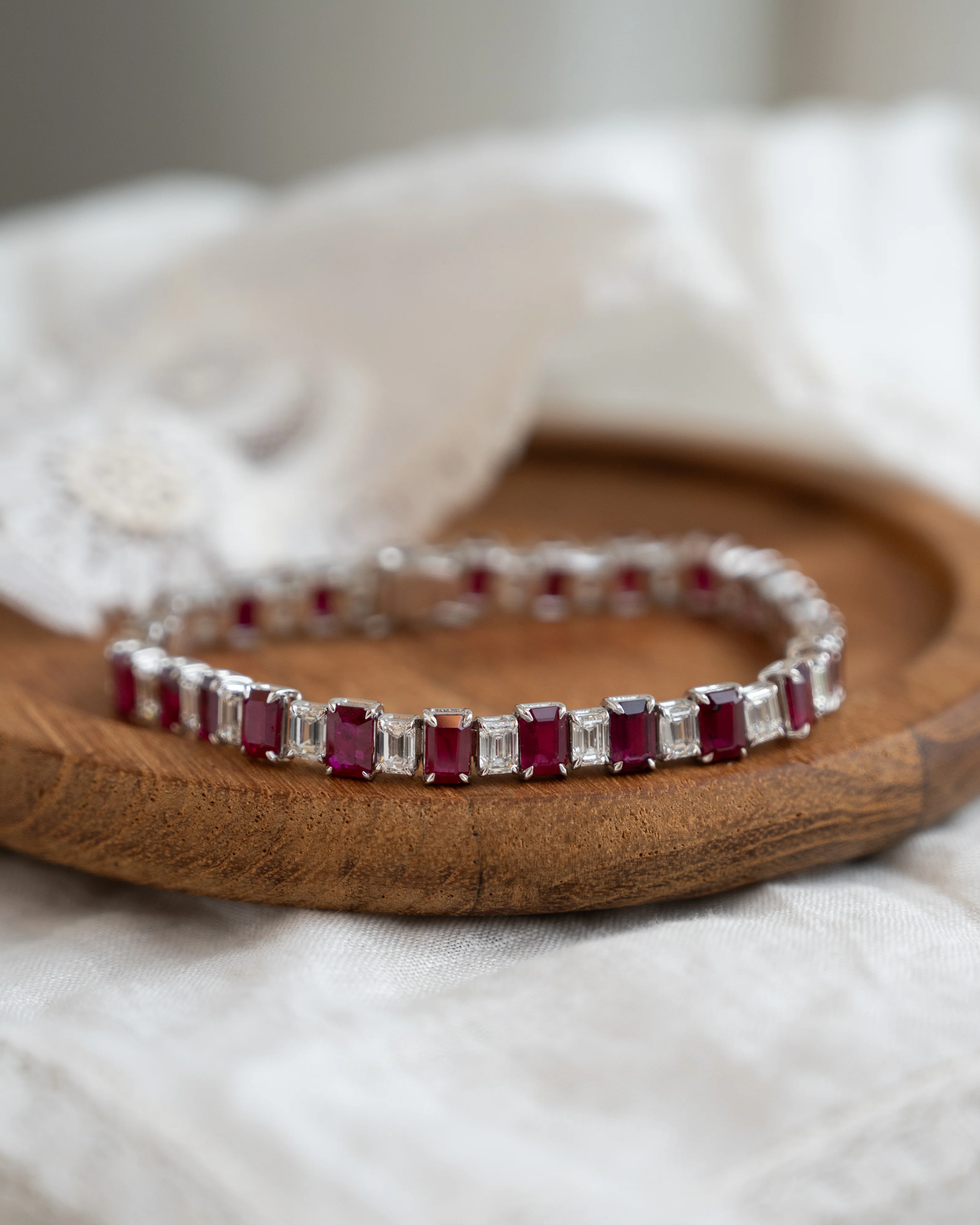7.23 Ruby & Diamond Bracelet in 18k White Gold - Image 5