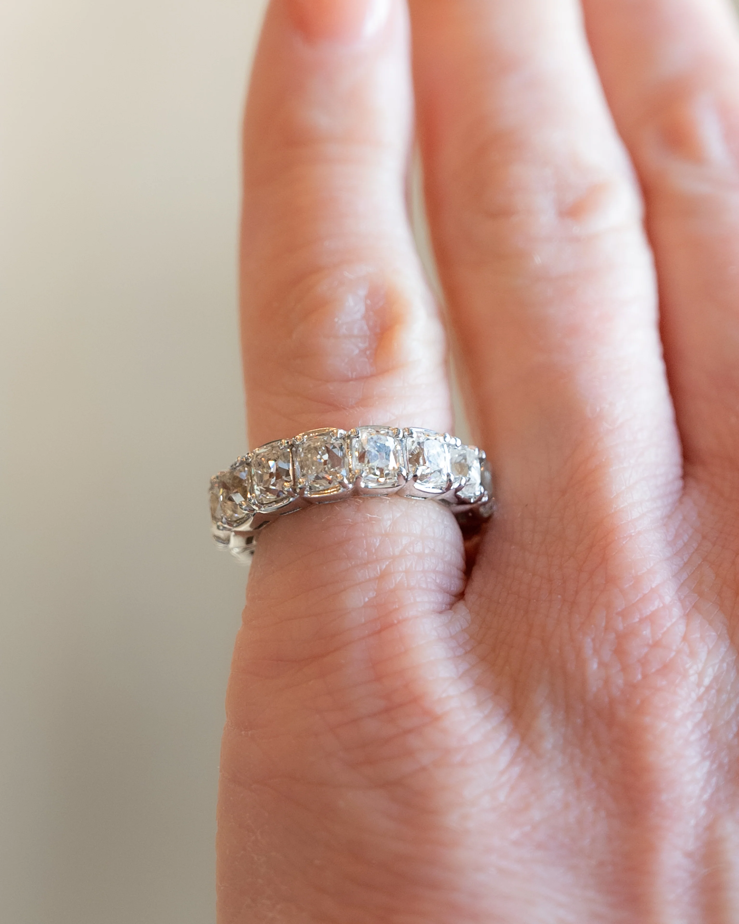 7.46 Antique Peruzzi Cut Diamond Eternity Band in Platinum - Image 7