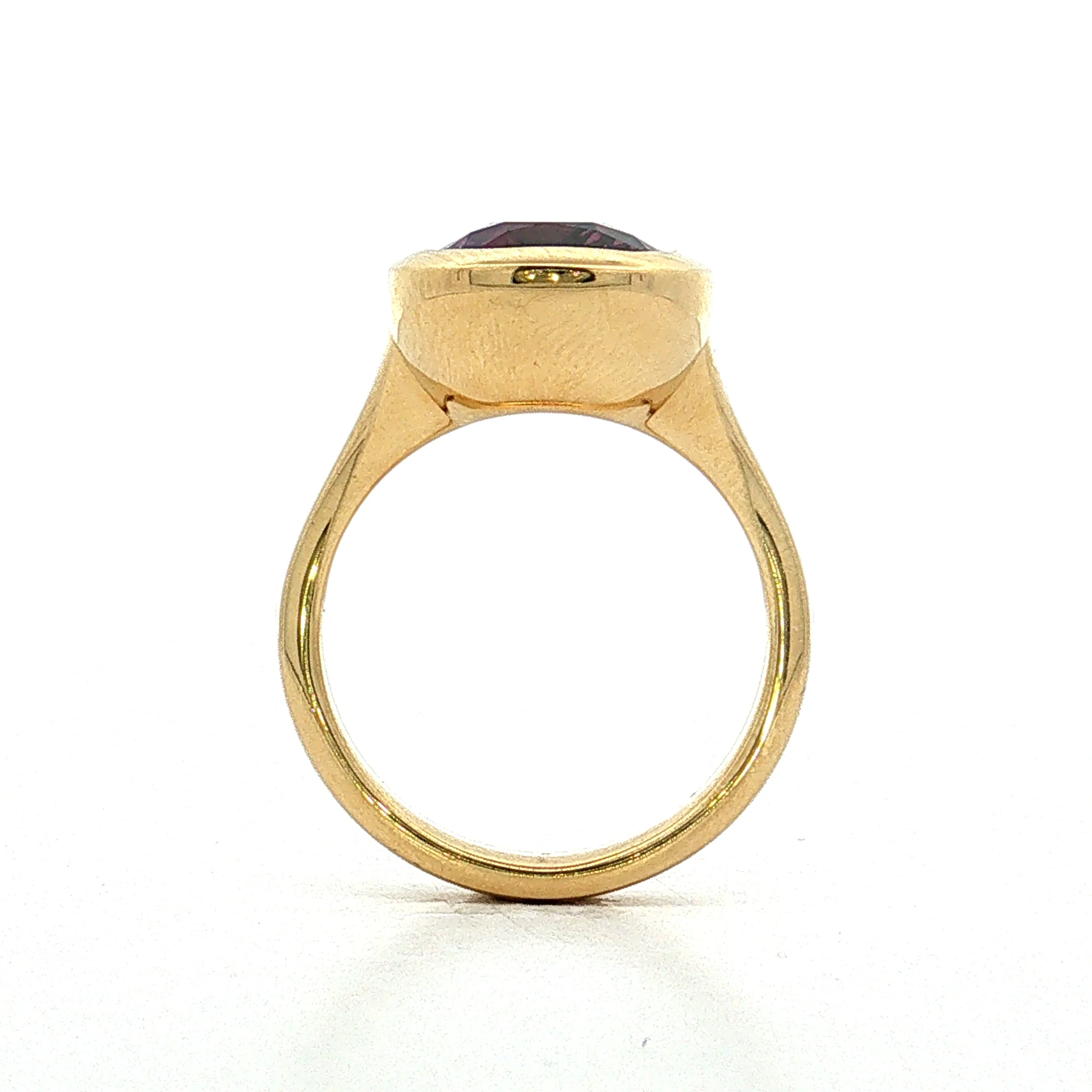 7.59 Cushion Sapphire Engagement Ring 18k Yellow Gold - Image 4