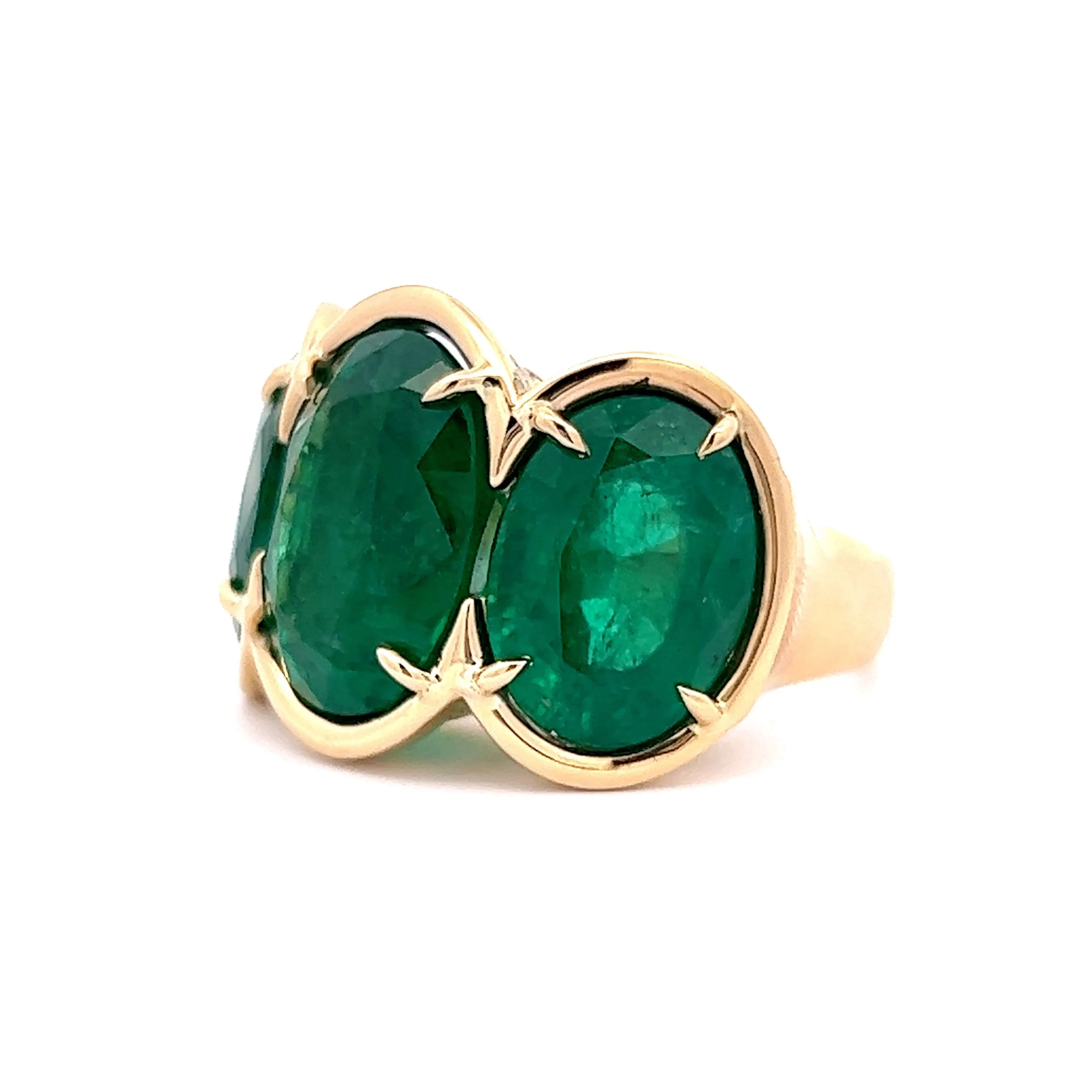 7.75 Oval Cut Emerald Right Hand Ring in 14k Yellow Gold - Image 2