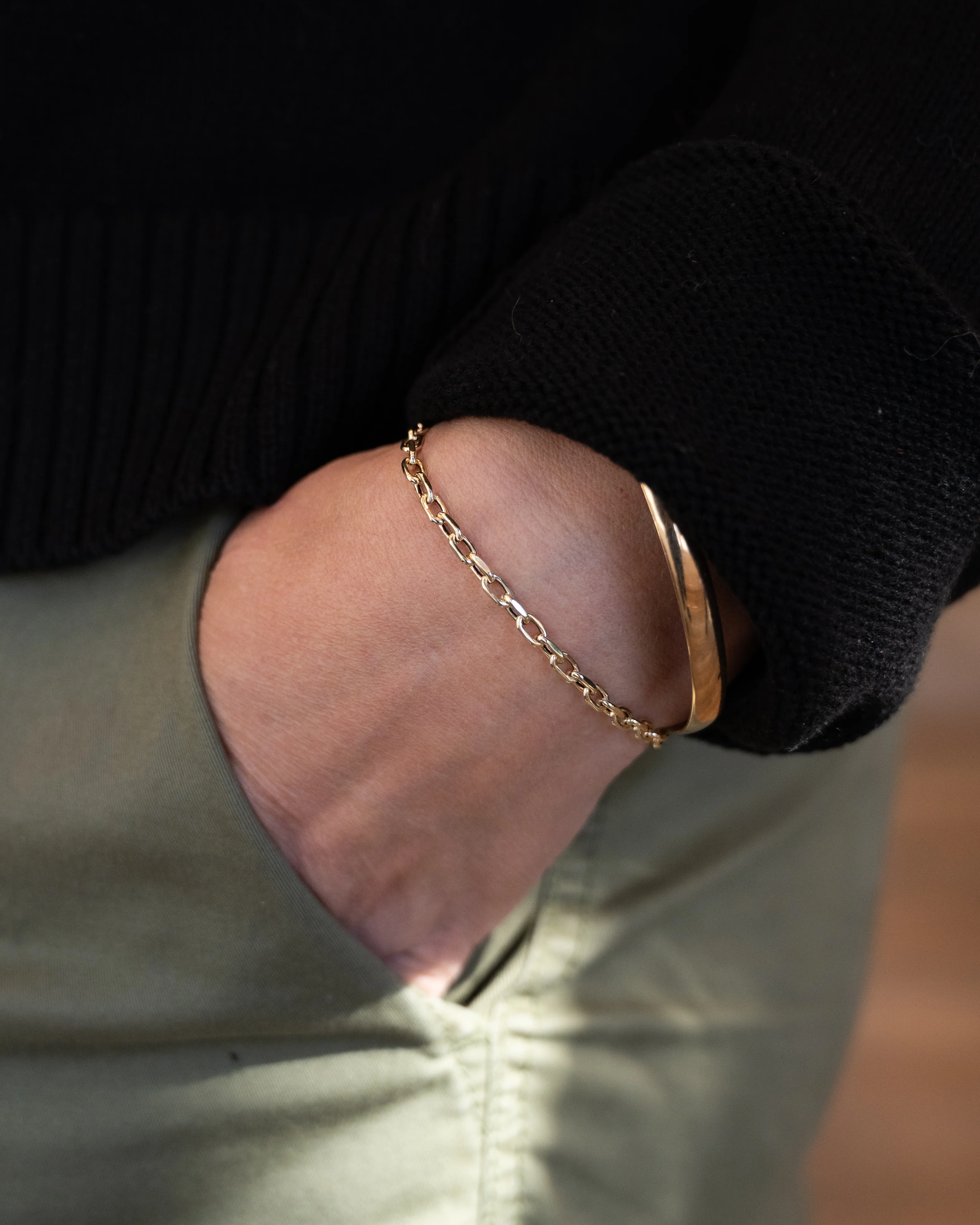 7" Oval Link Charm Bracelet in 14k Yellow Gold - Image 6