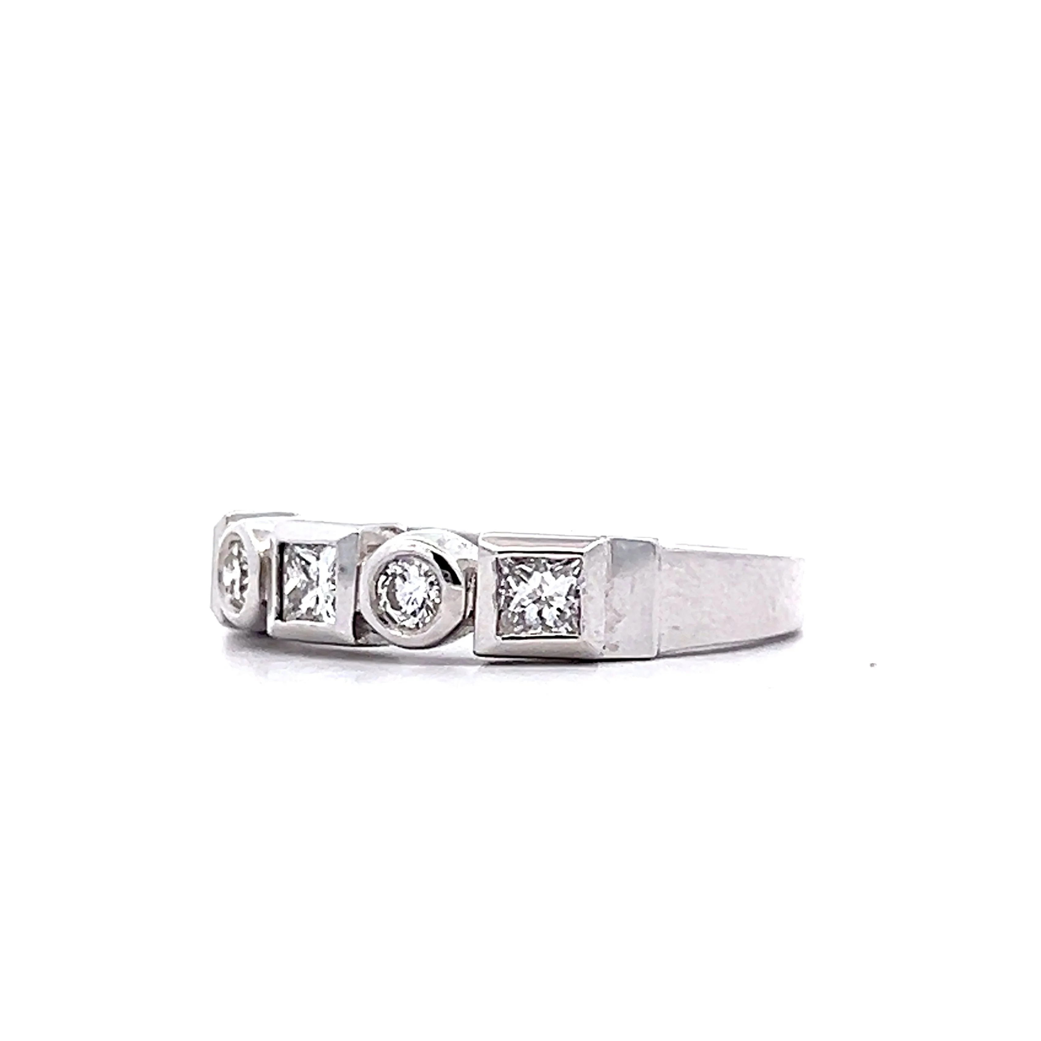 .70 Princess & Round Diamond Band in 18k White Gold - Image 2