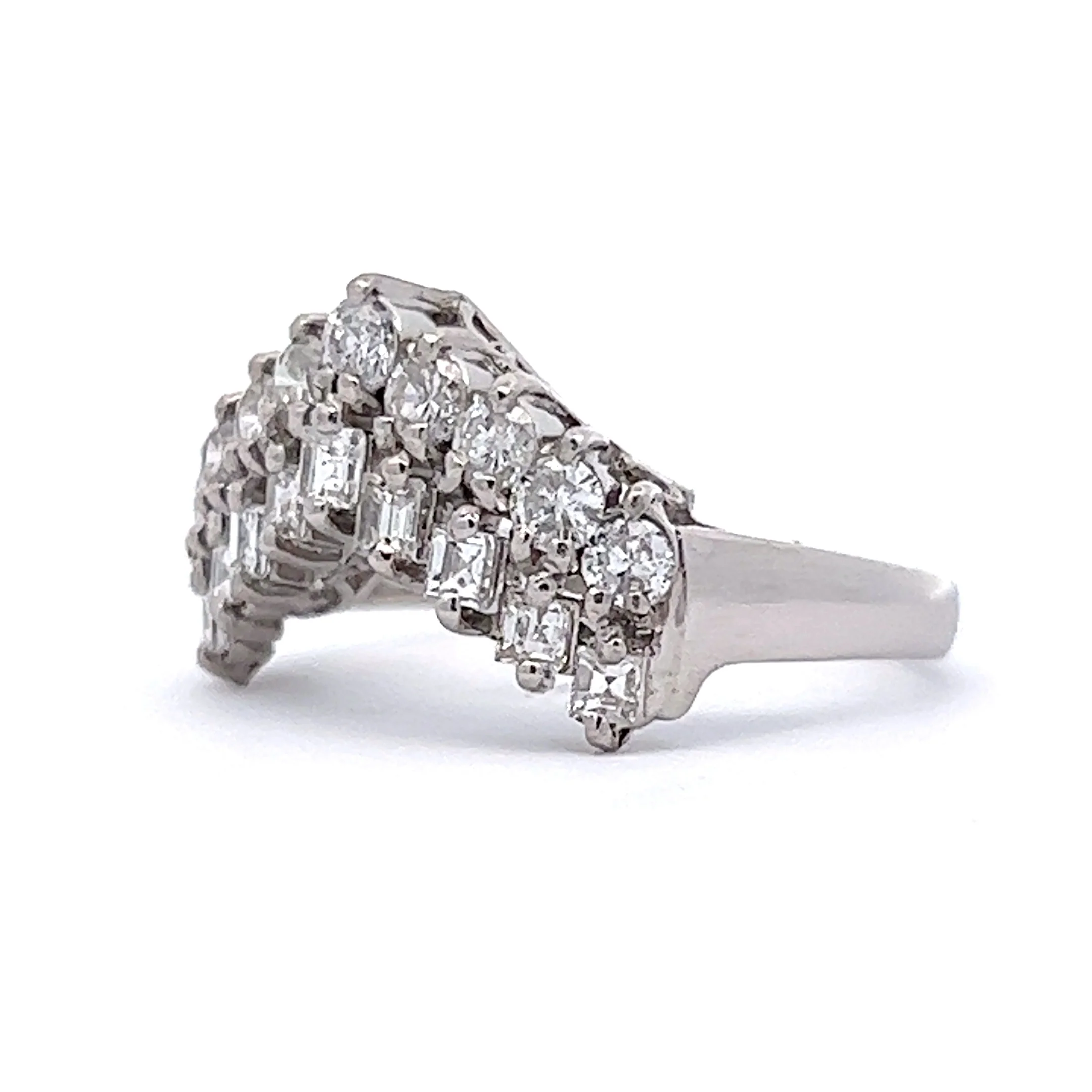 .72 Round Brilliant Diamond Wedding Band in Platinum - Image 2