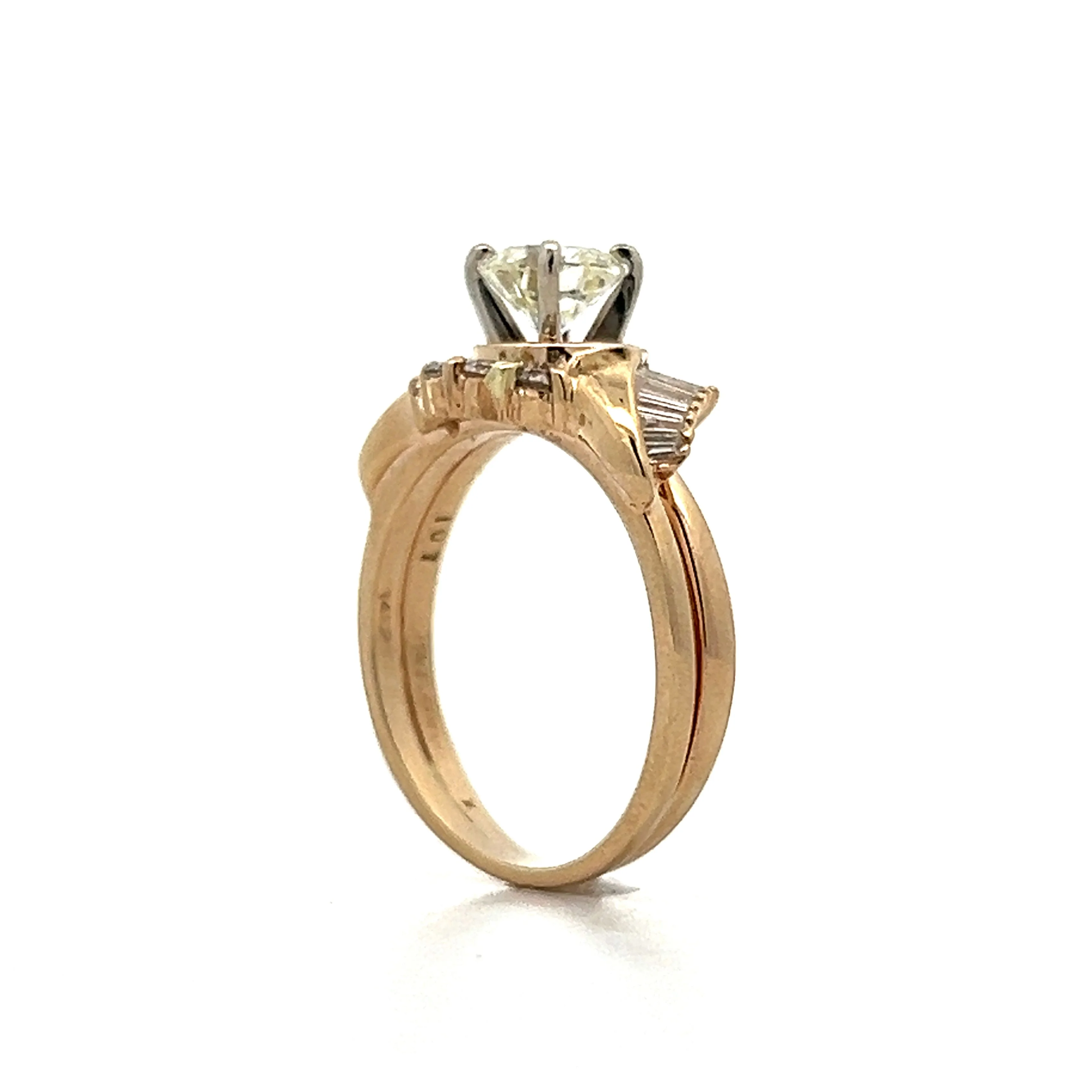 .74 Round & Baguette Diamond Engagement Ring in Yellow Gold - Image 5