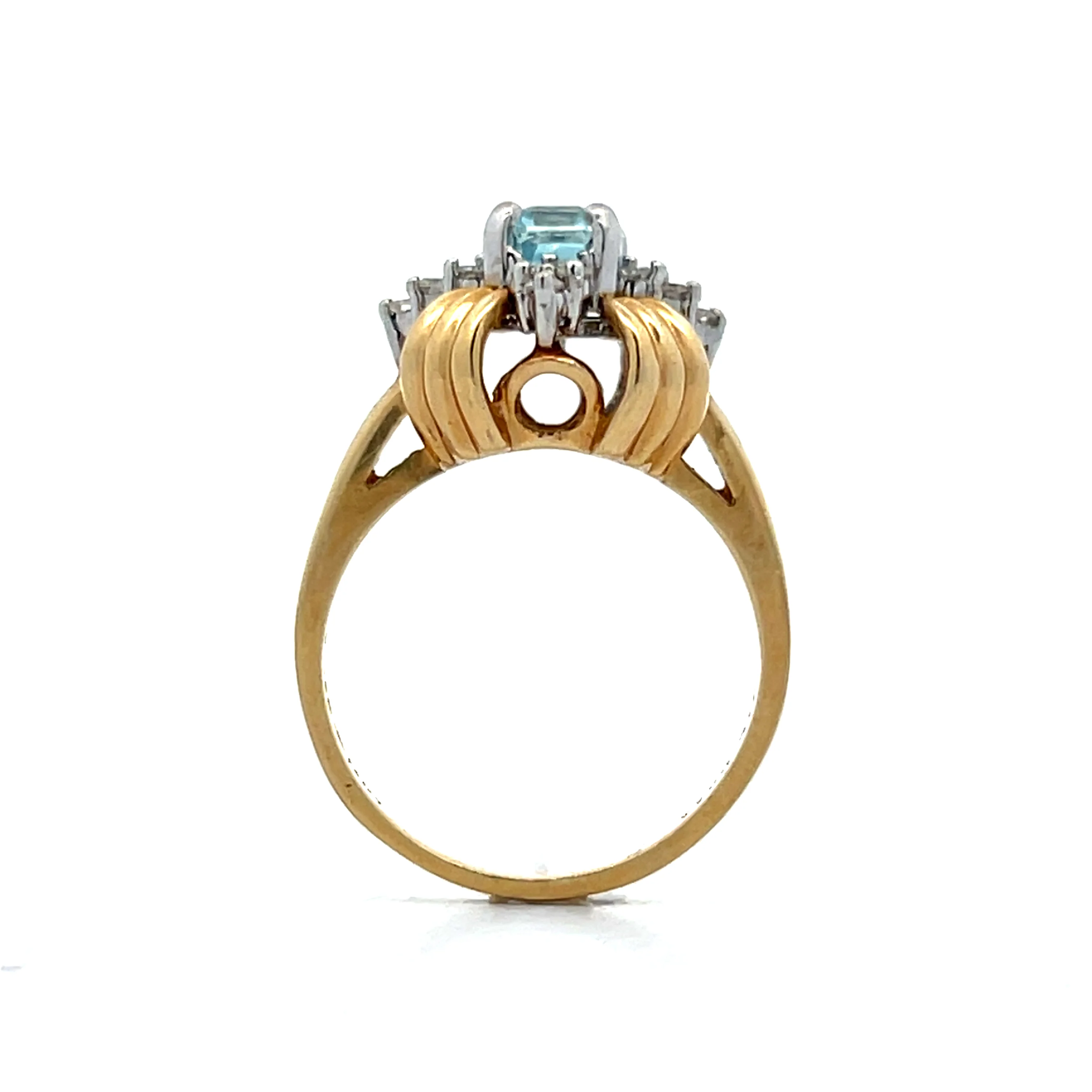 .75 Vintage 1950s Aquamarine & Diamond Ring in 14k - Image 4
