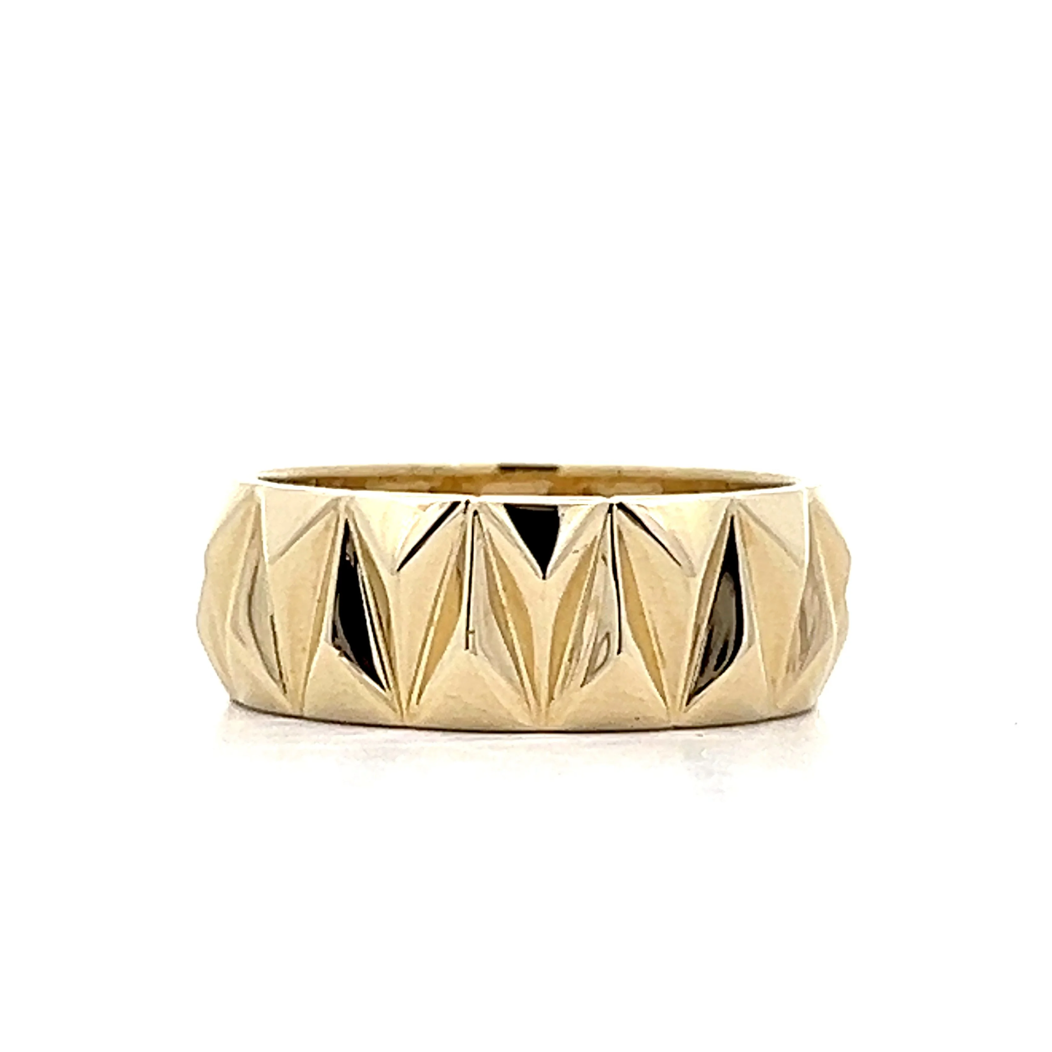 7mm Vintage Inspired Triangular Geometric Band in 14k