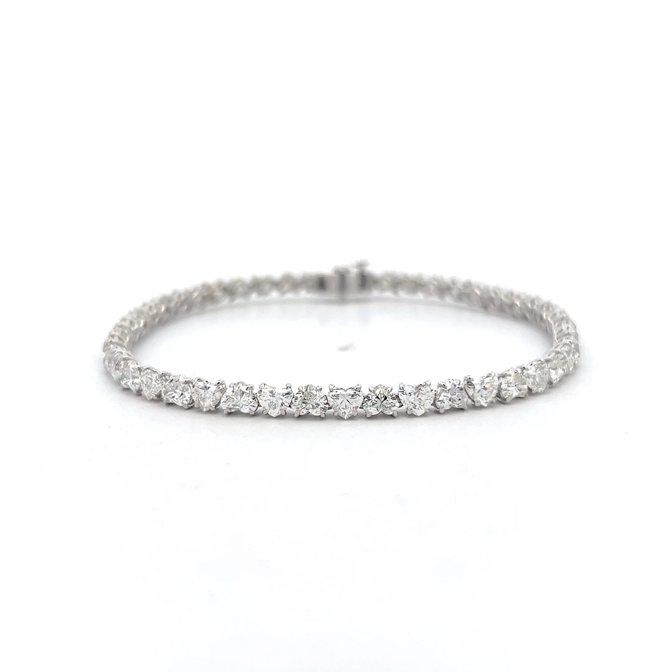 8.81 Heart Diamond Tennis Bracelet in 18k White Gold