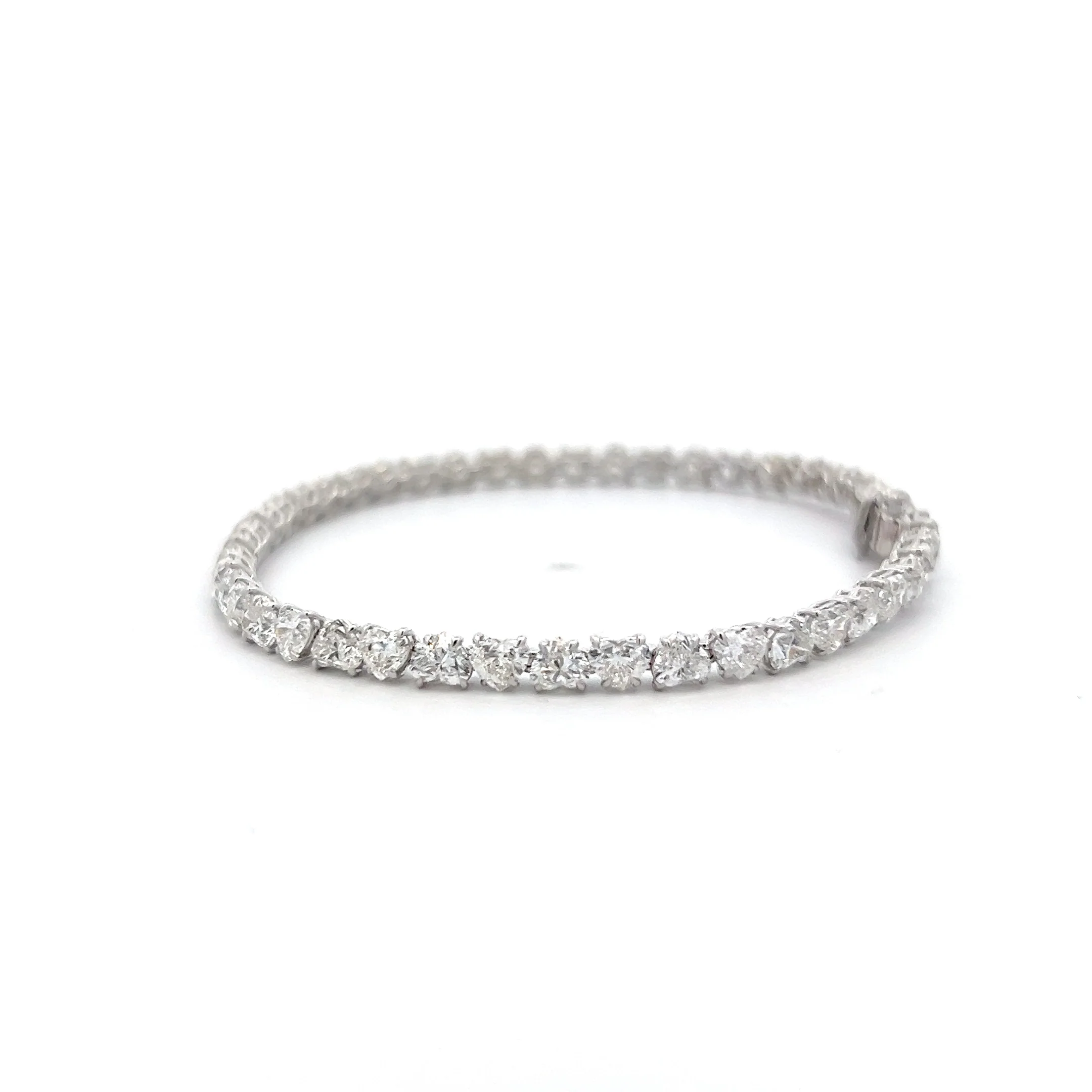 8.81 Heart Diamond Tennis Bracelet in 18k White Gold - Image 2