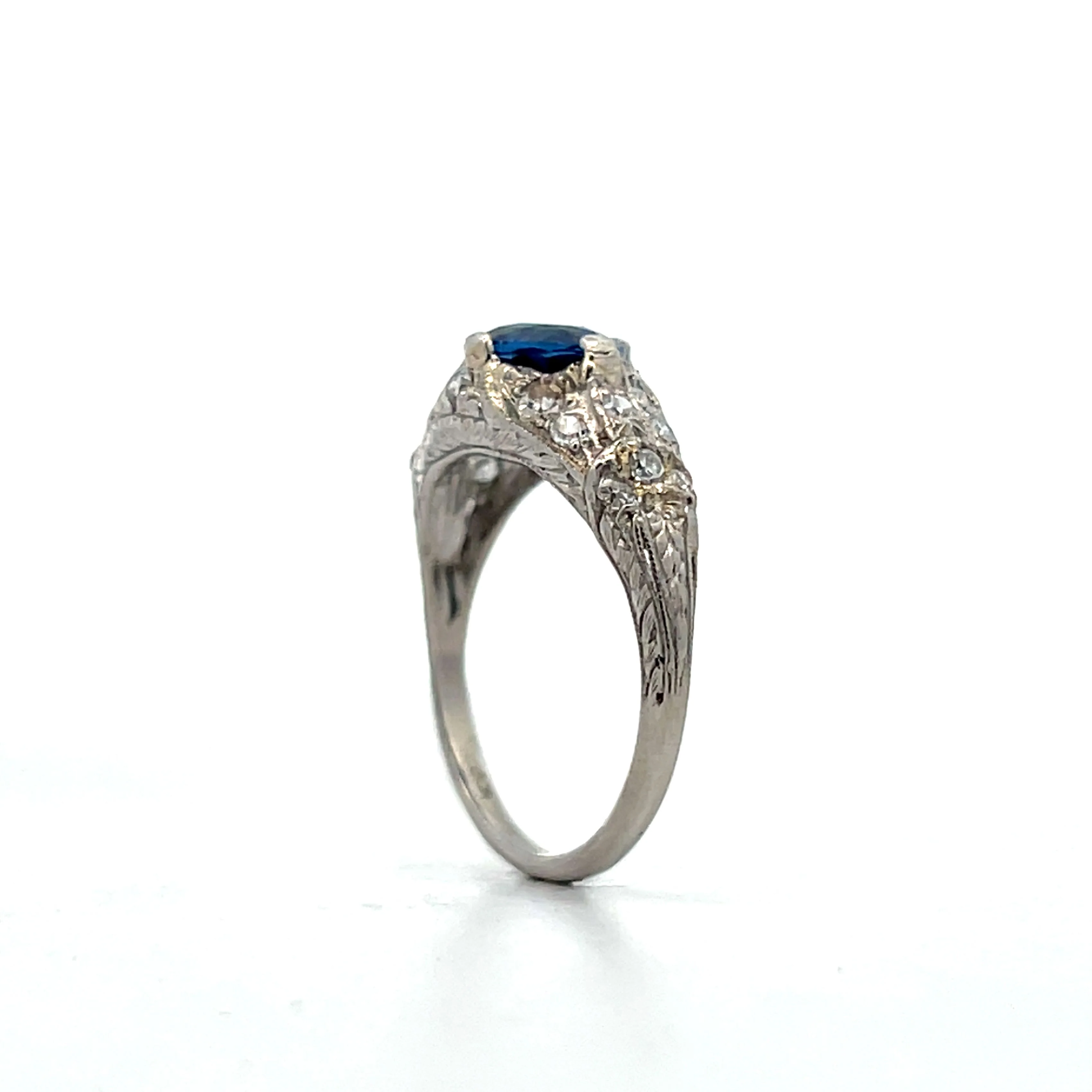 Art Deco Sapphire Engagement Ring in Platinum - Image 2