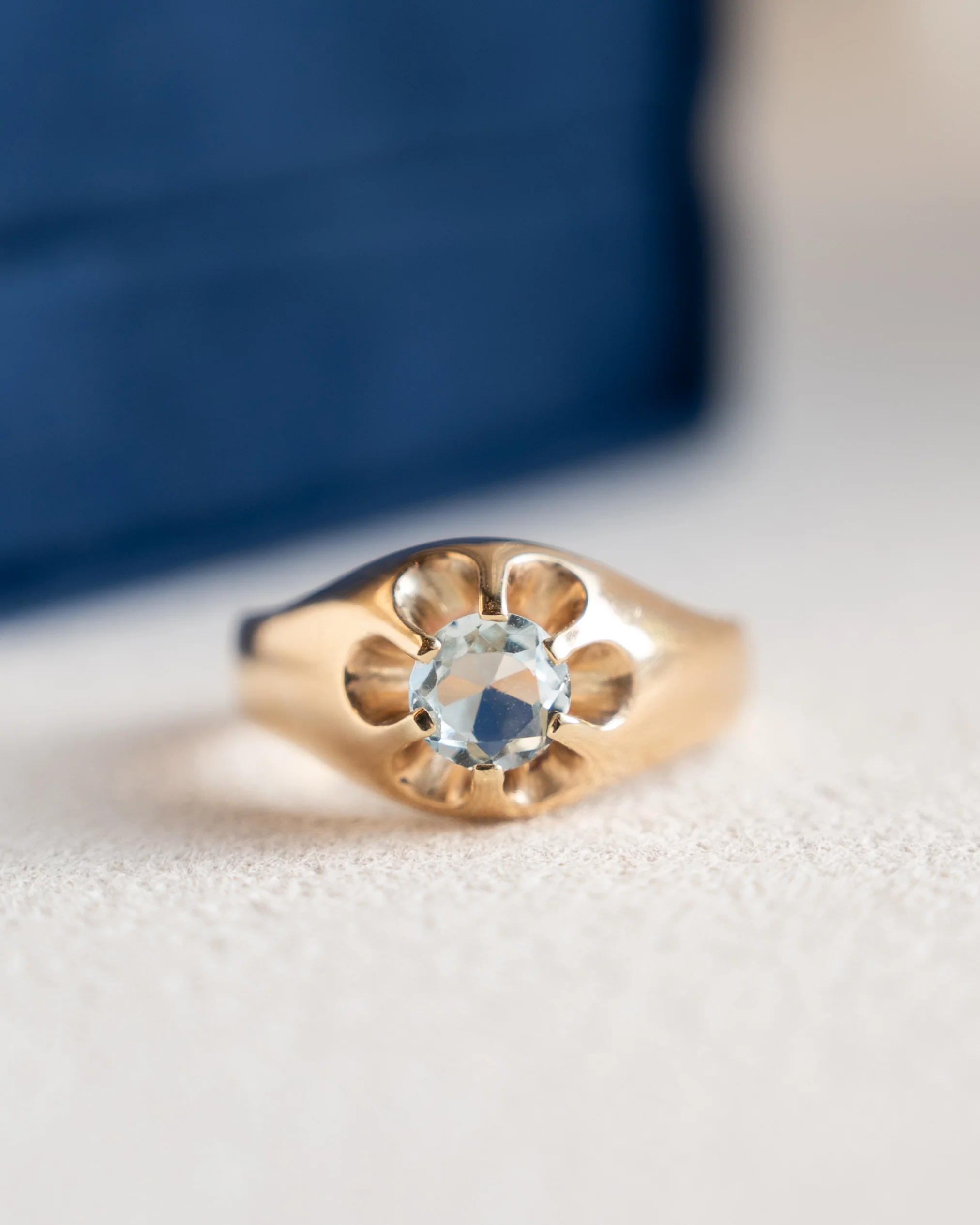 .80 Vintage Aquamarine Cocktail Ring 14k Yellow Gold - Image 6