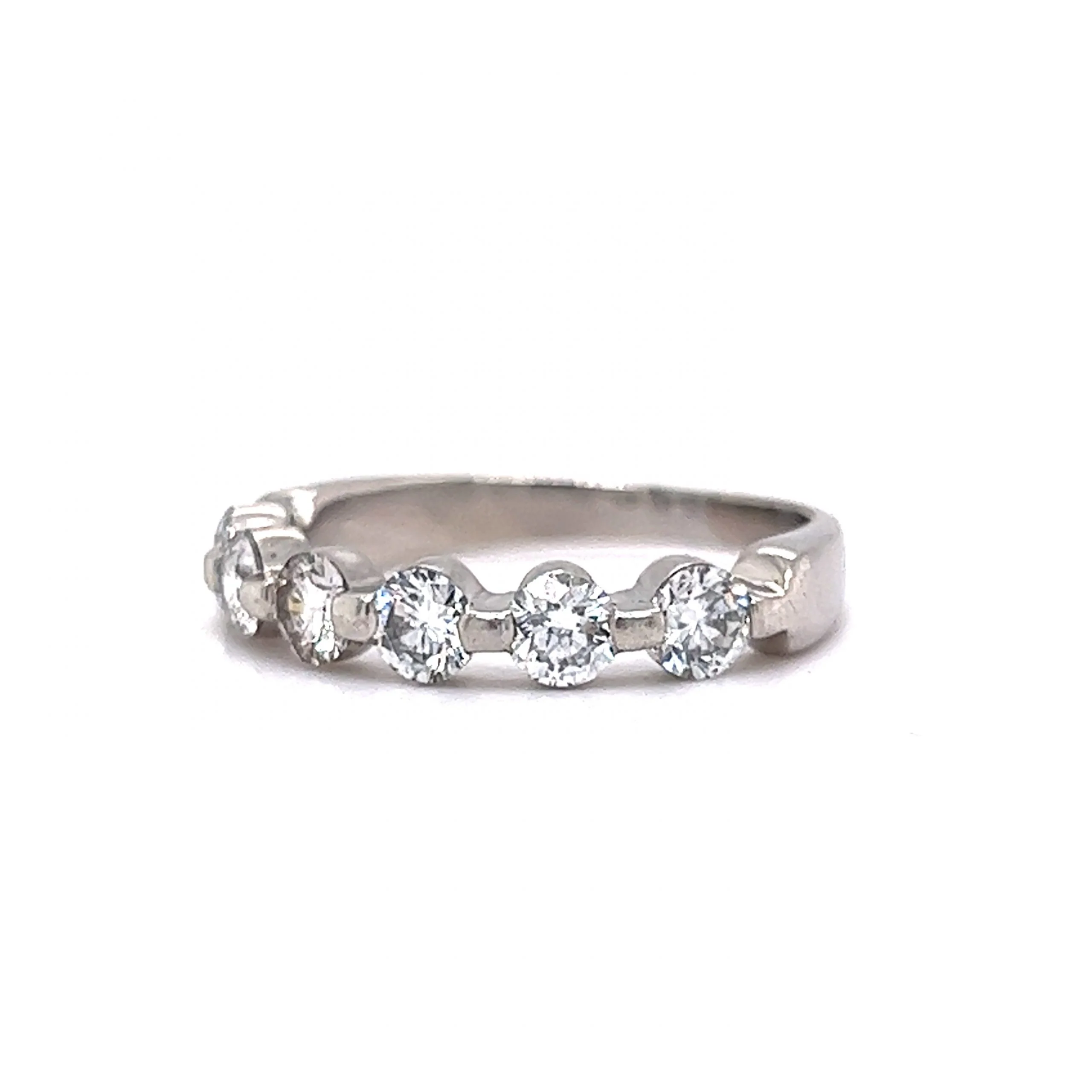 .84 Round Brilliant Diamond Wedding Band in Platinum - Image 2