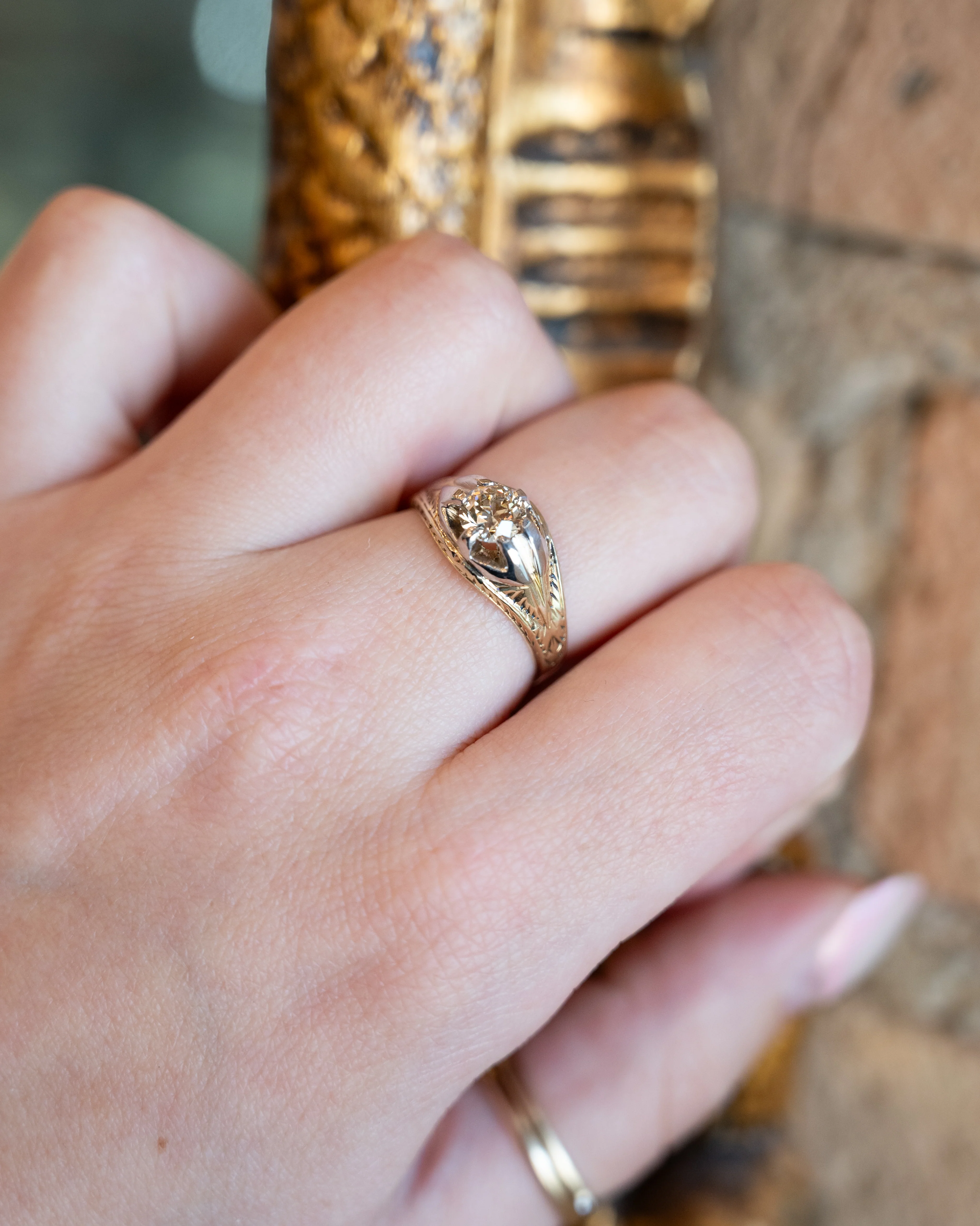 .84 Vintage 1940s Retro Engagement Ring in 14k - Image 8