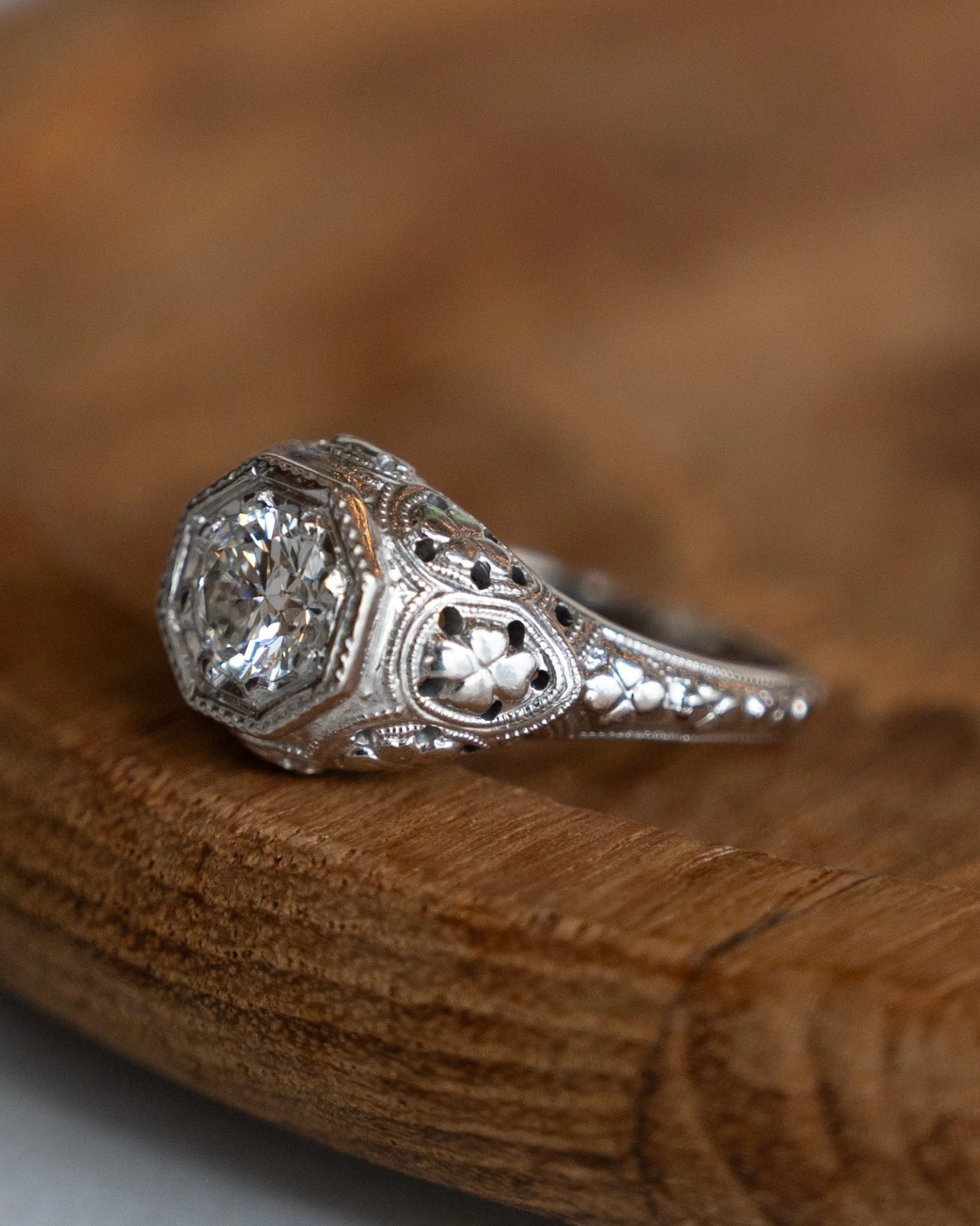 .85 Antique Art Deco Filigree Engagement Ring 18k - Image 6