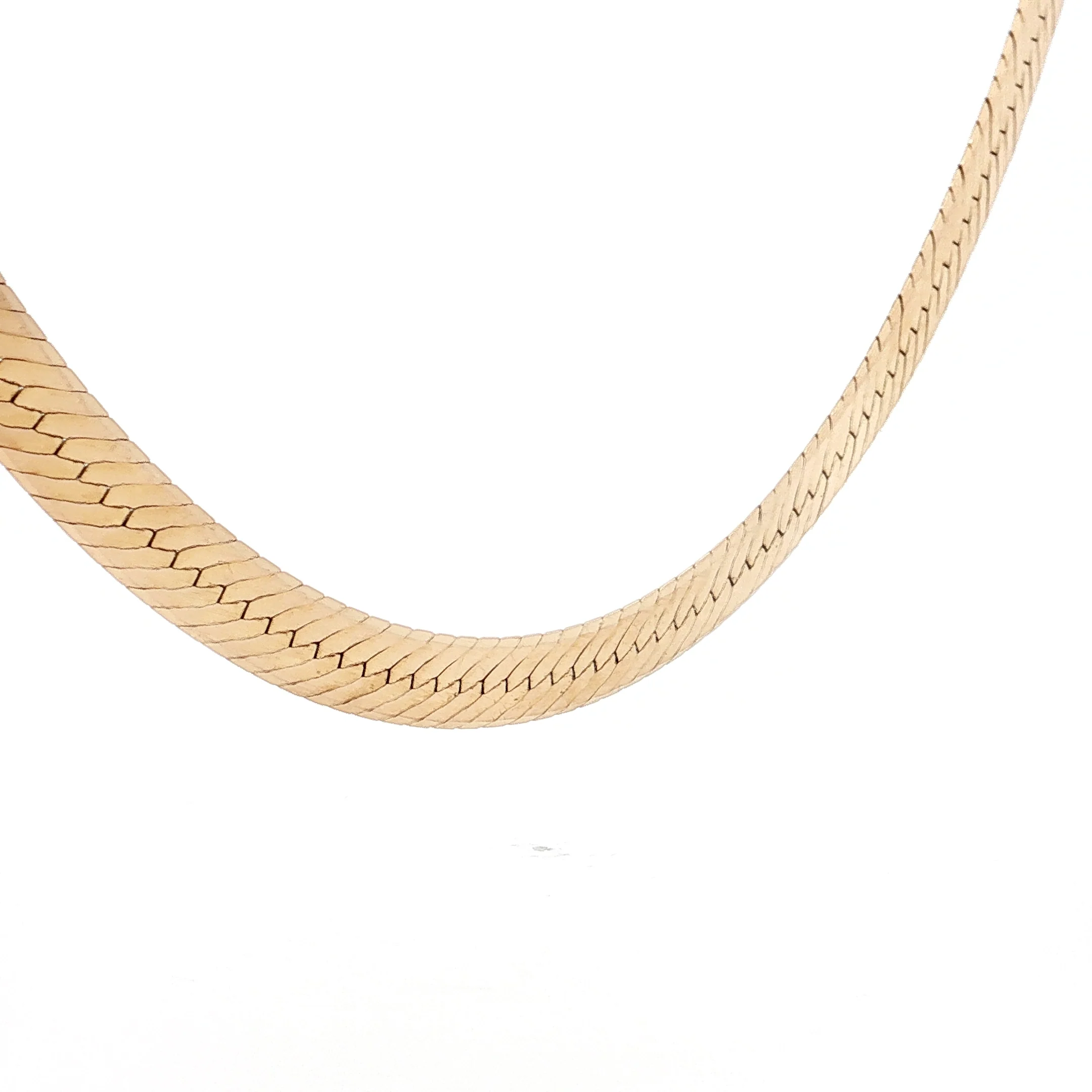 8mm Herringbone Collar Necklace in 14k Yellow Gold - Image 3