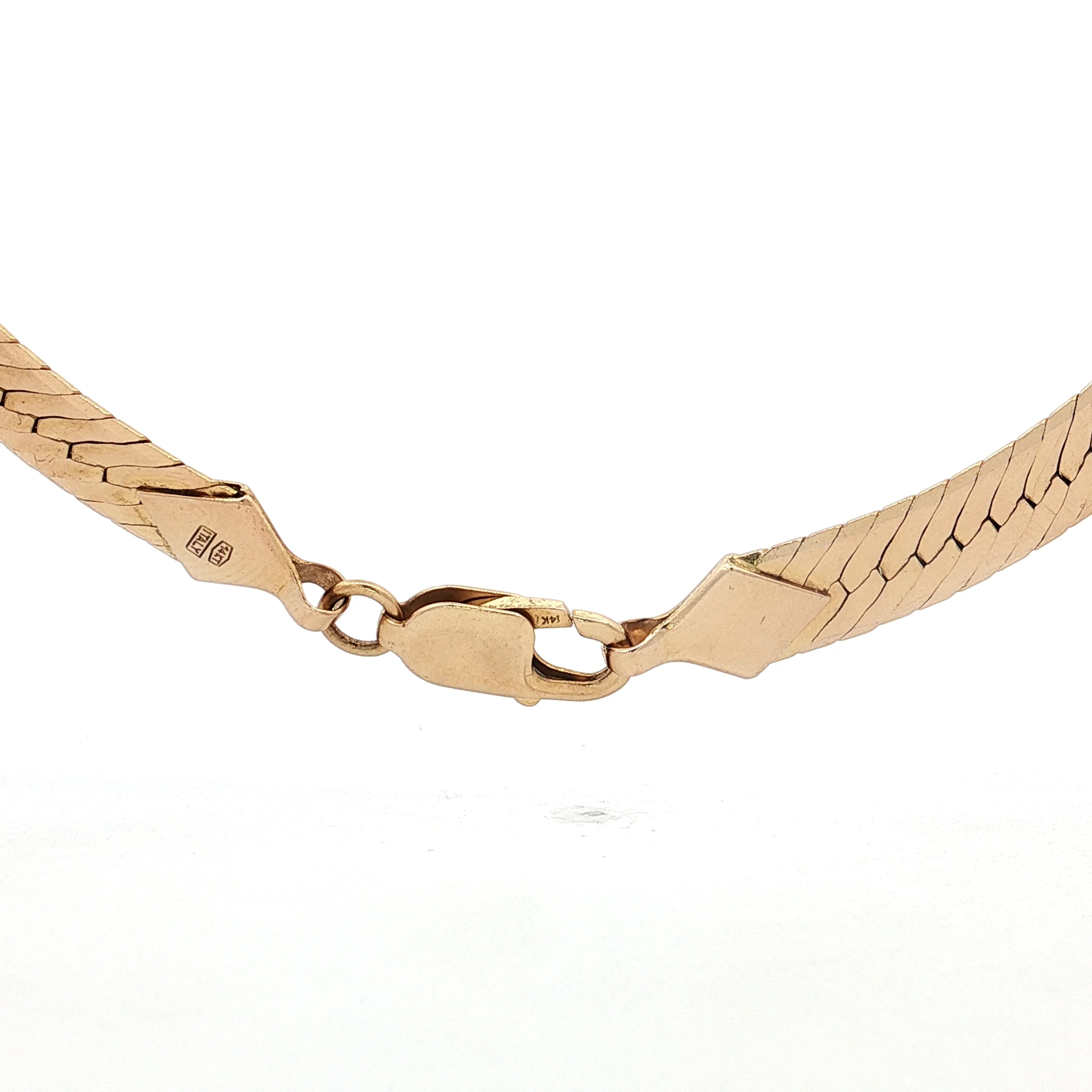 8mm Herringbone Collar Necklace in 14k Yellow Gold - Image 4