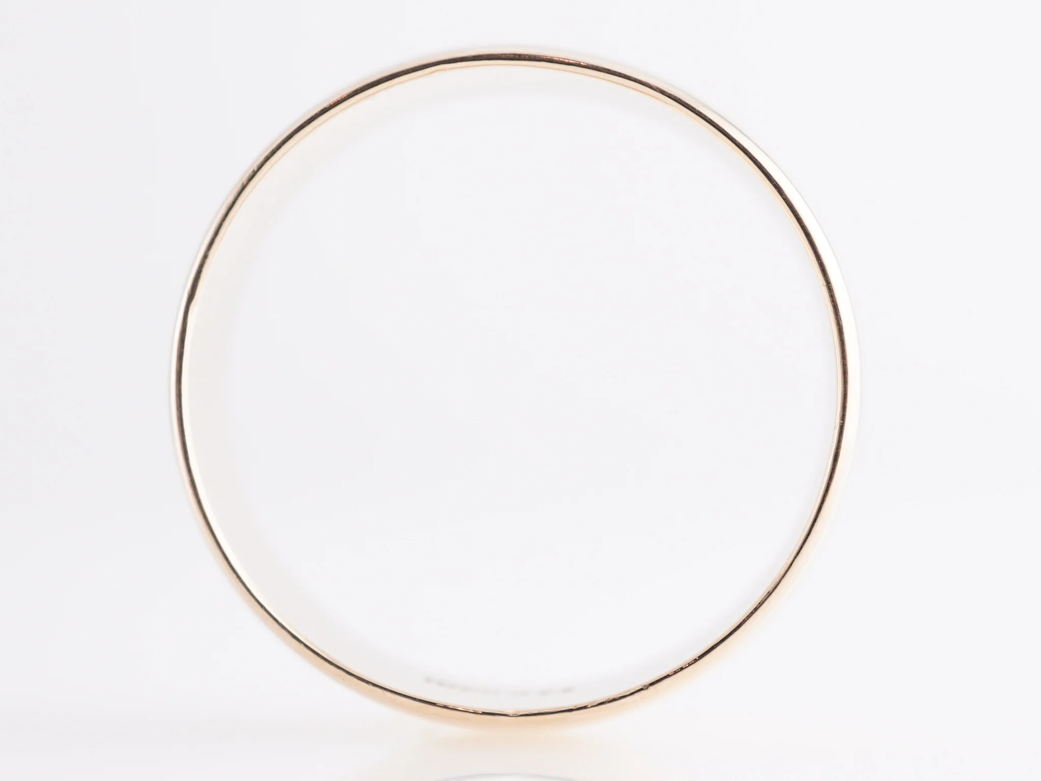 8mm Wedding Band in 14k Yellow Gold - Image 2