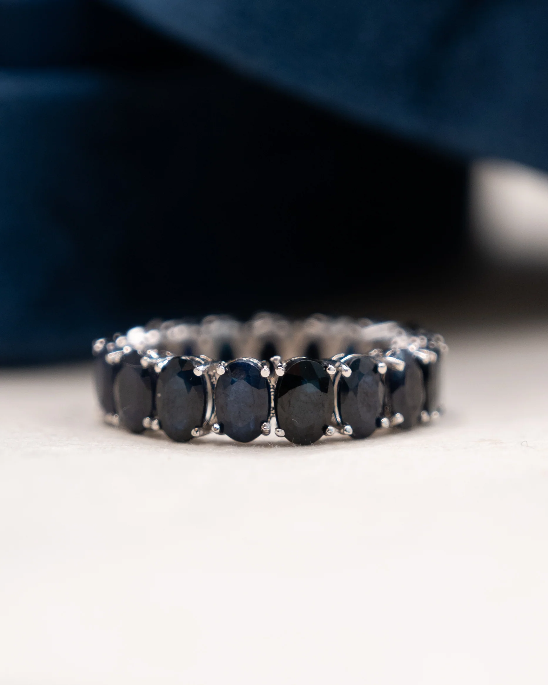 9 Carat Oval Sapphire Eternity Band 14k White Gold - Image 7