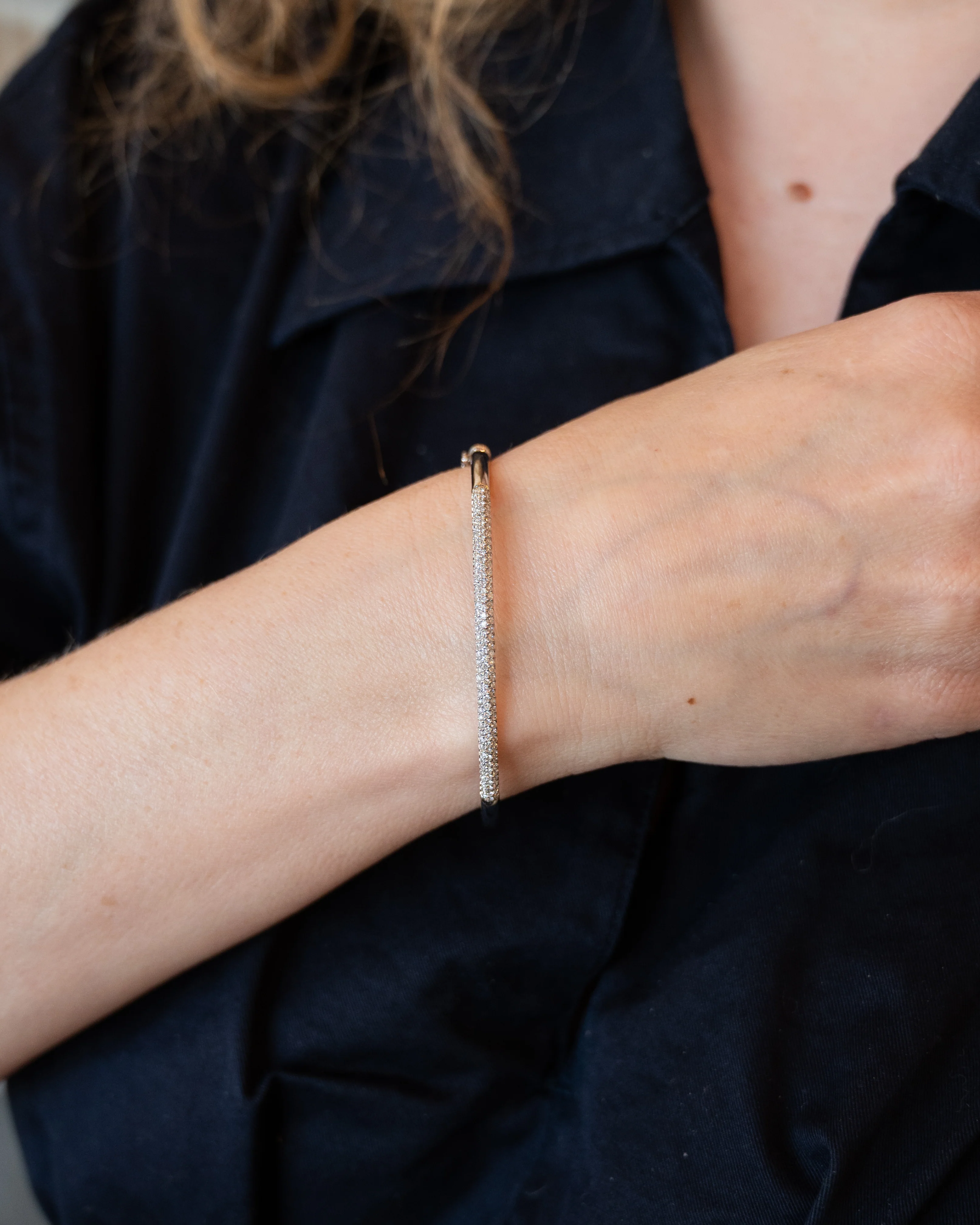 .98 Round Brilliant Diamond Bangle Bracelet in 14k - Image 6
