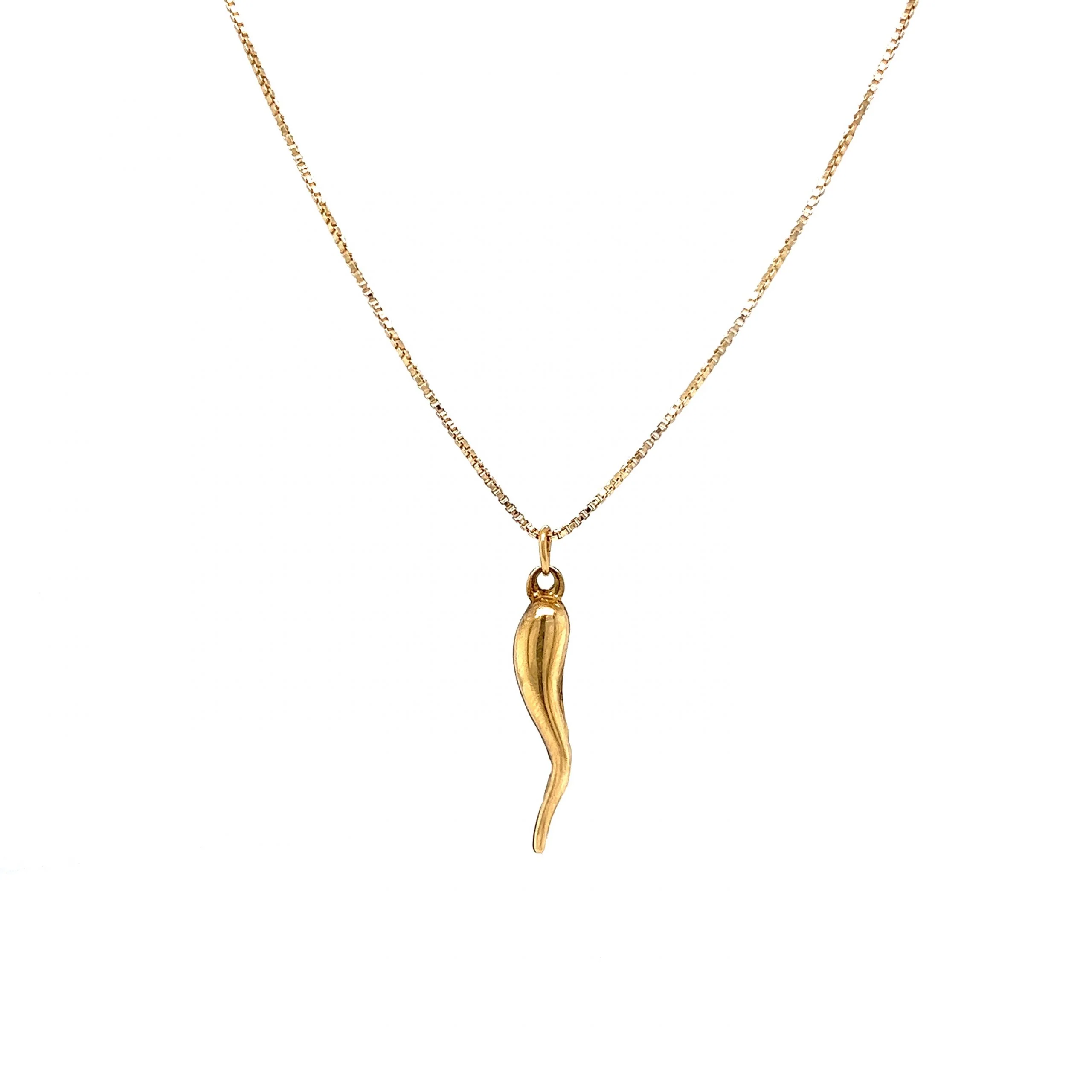 Adjustable Length Cornicello Pendant Necklace in 14k Yellow Gold