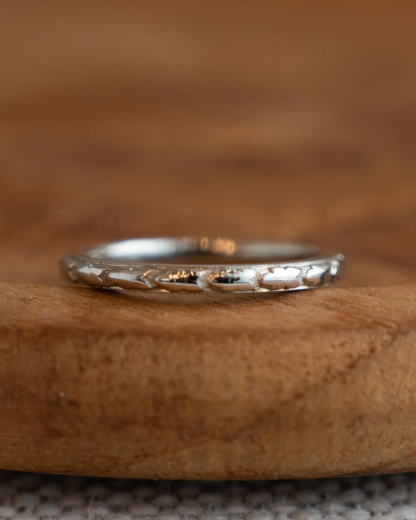 Antique 1920s Orange Blossom Wedding Band 18k - Image 6