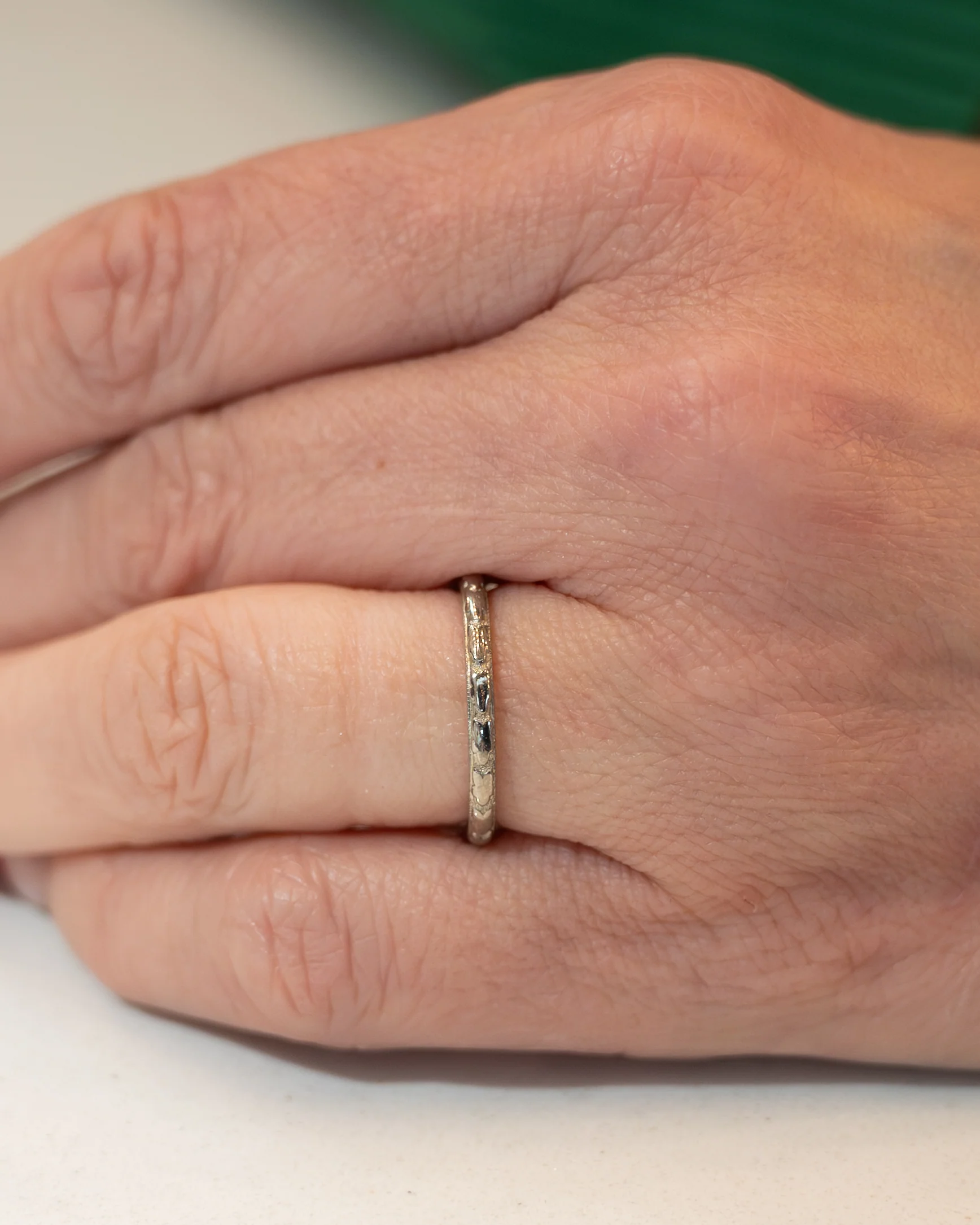 Antique 1920s Orange Blossom Wedding Band 18k - Image 7