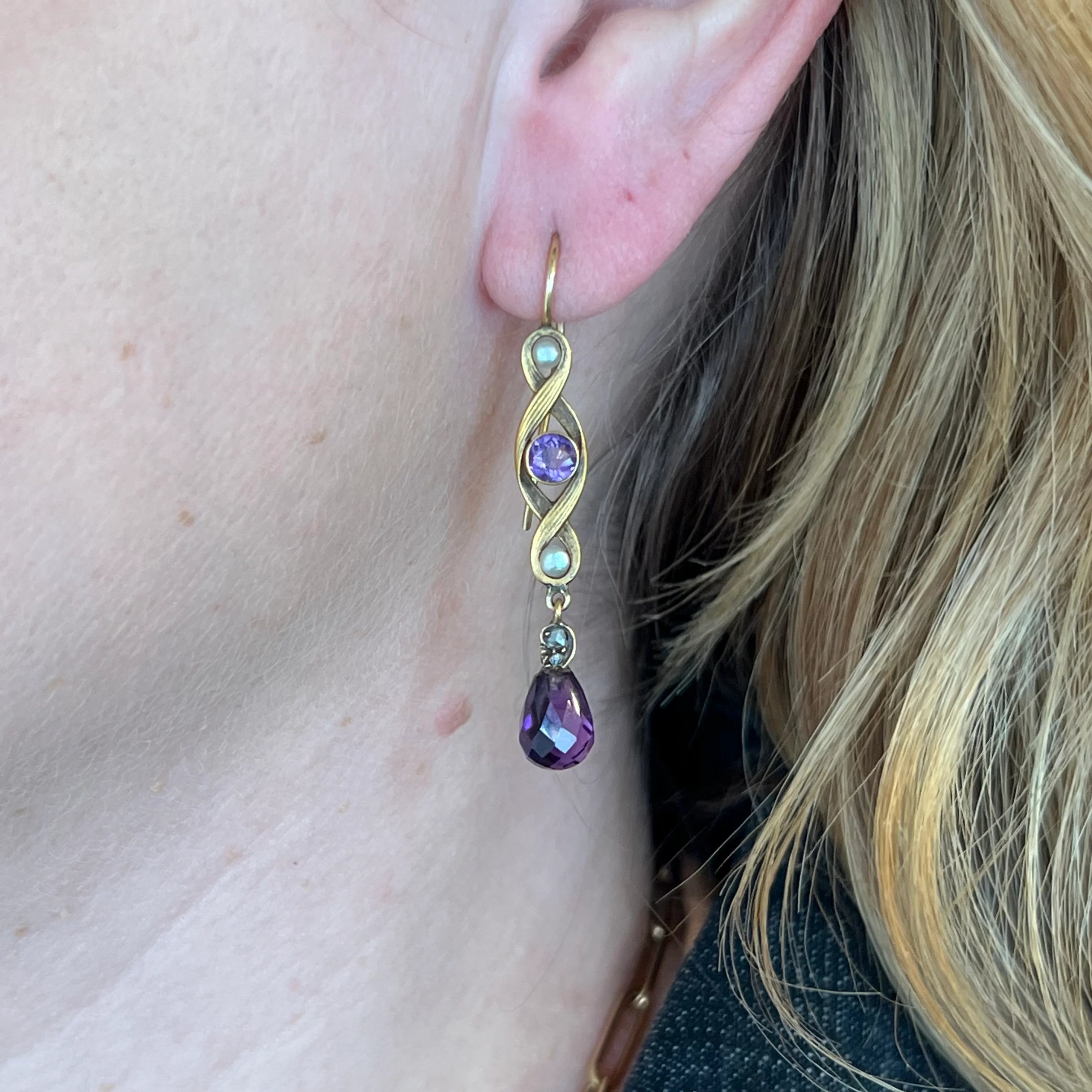 Antique Amethyst Dangle Earrings in 14k Yellow Gold - Image 4