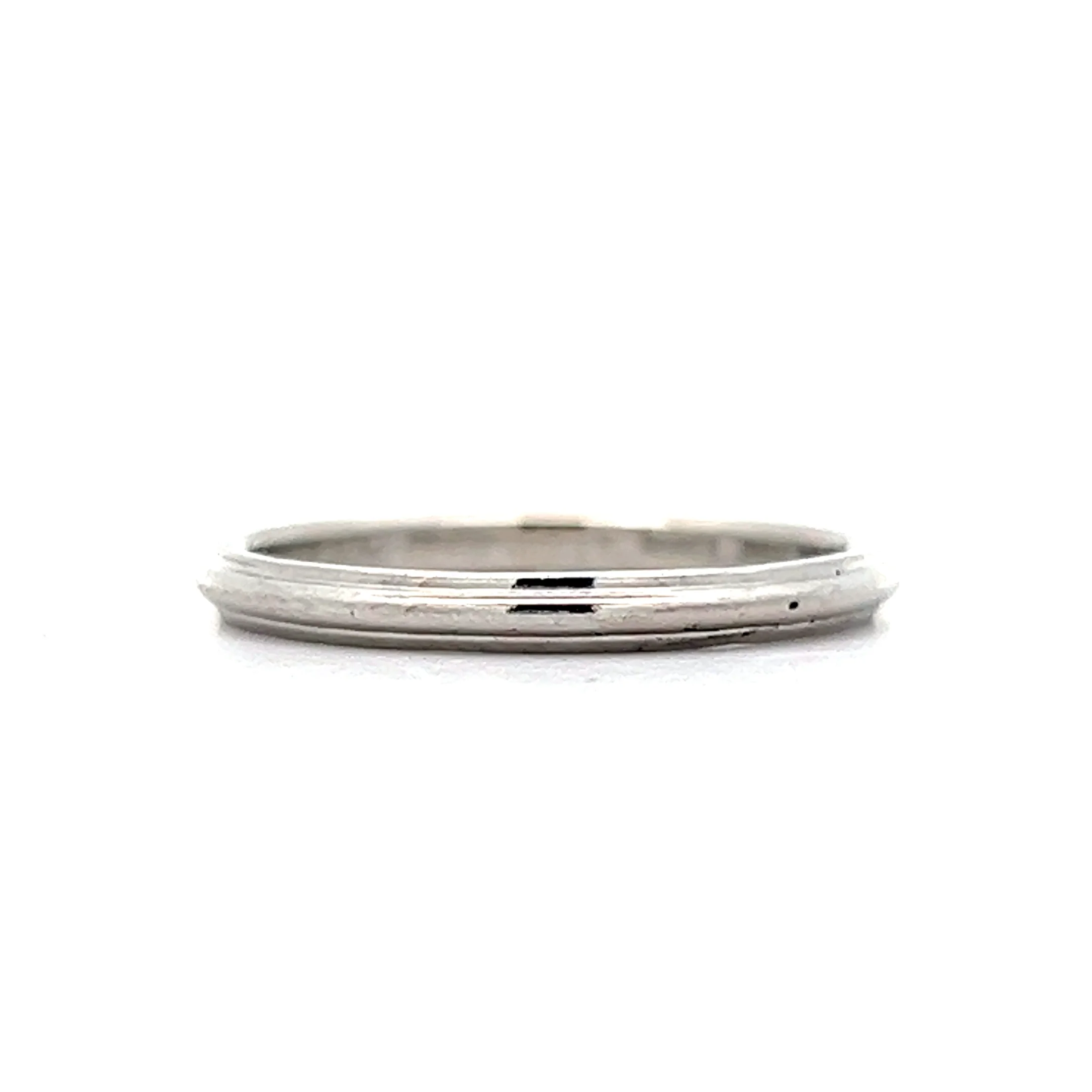 Antique Art Deco Knife Edge Wedding Band in Platinum - Image 3