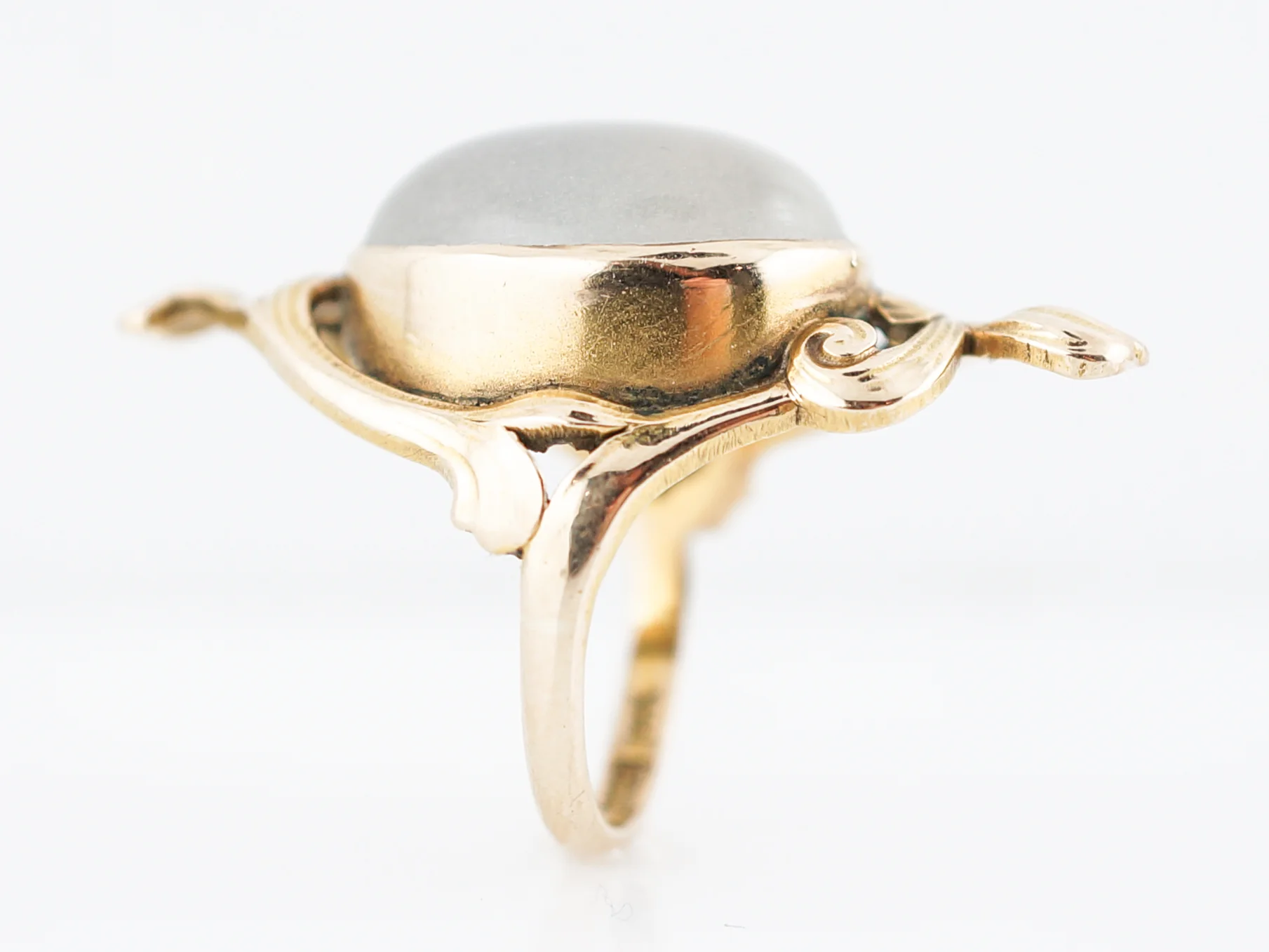Antique Art Nouveau Cocktail Ring Cabochon Moonstone in 14k Yellow Gold - Image 5