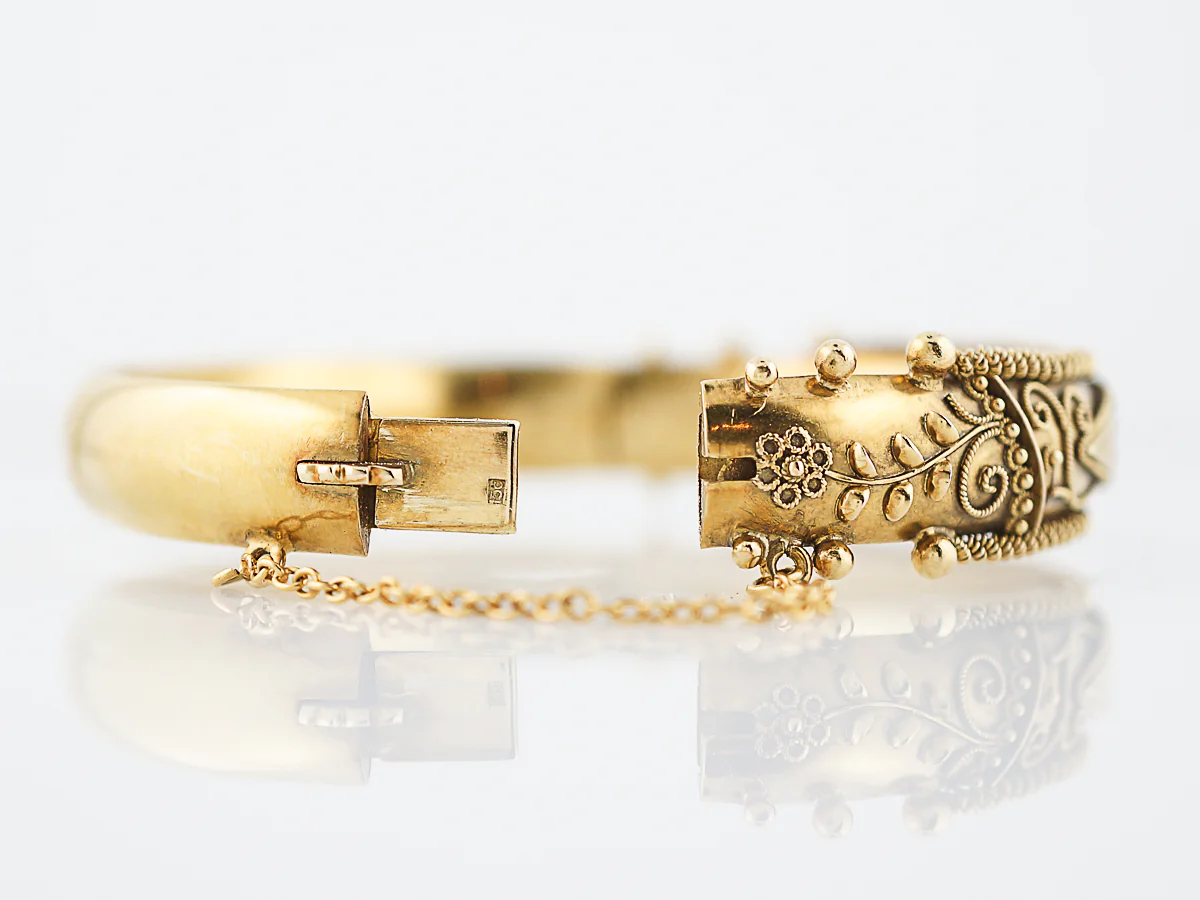 Antique Bangle Bracelet Victorian .41 Old European & Single Cut Diamonds in 15K Yellow Gold - Image 5