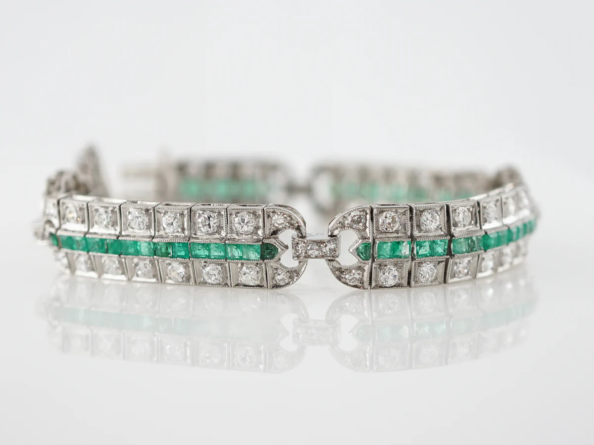 Antique Bracelet Art Deco 1.76 Transitional Cut Diamonds in Platinum - Image 2