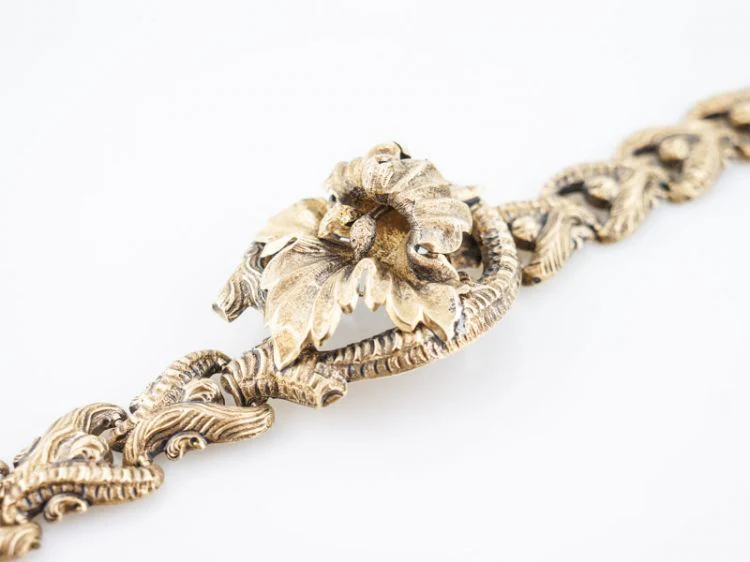 Antique Bracelet Early Victorian in 14k Yellow Gold Floral Motif - Image 5