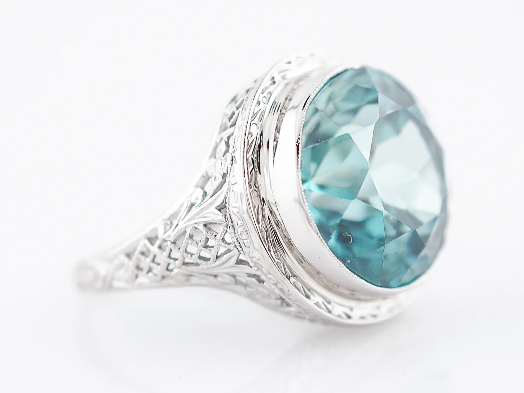Antique Cocktail Ring Art Deco 14.16 Round Cut Zircon in 14k White Gold - Image 3