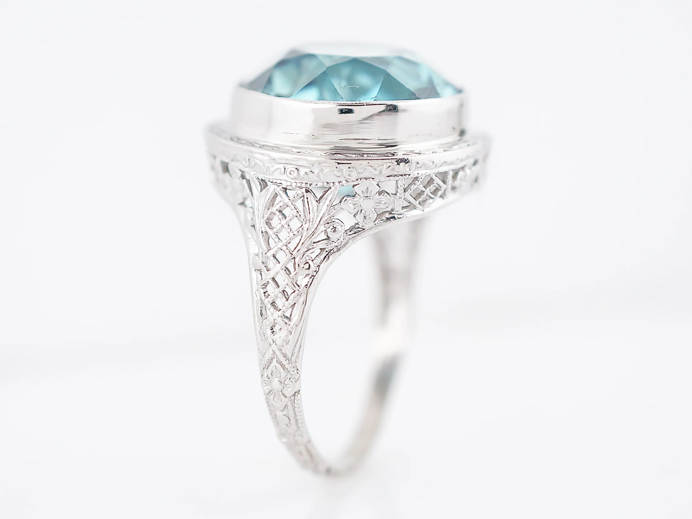 Antique Cocktail Ring Art Deco 14.16 Round Cut Zircon in 14k White Gold - Image 5