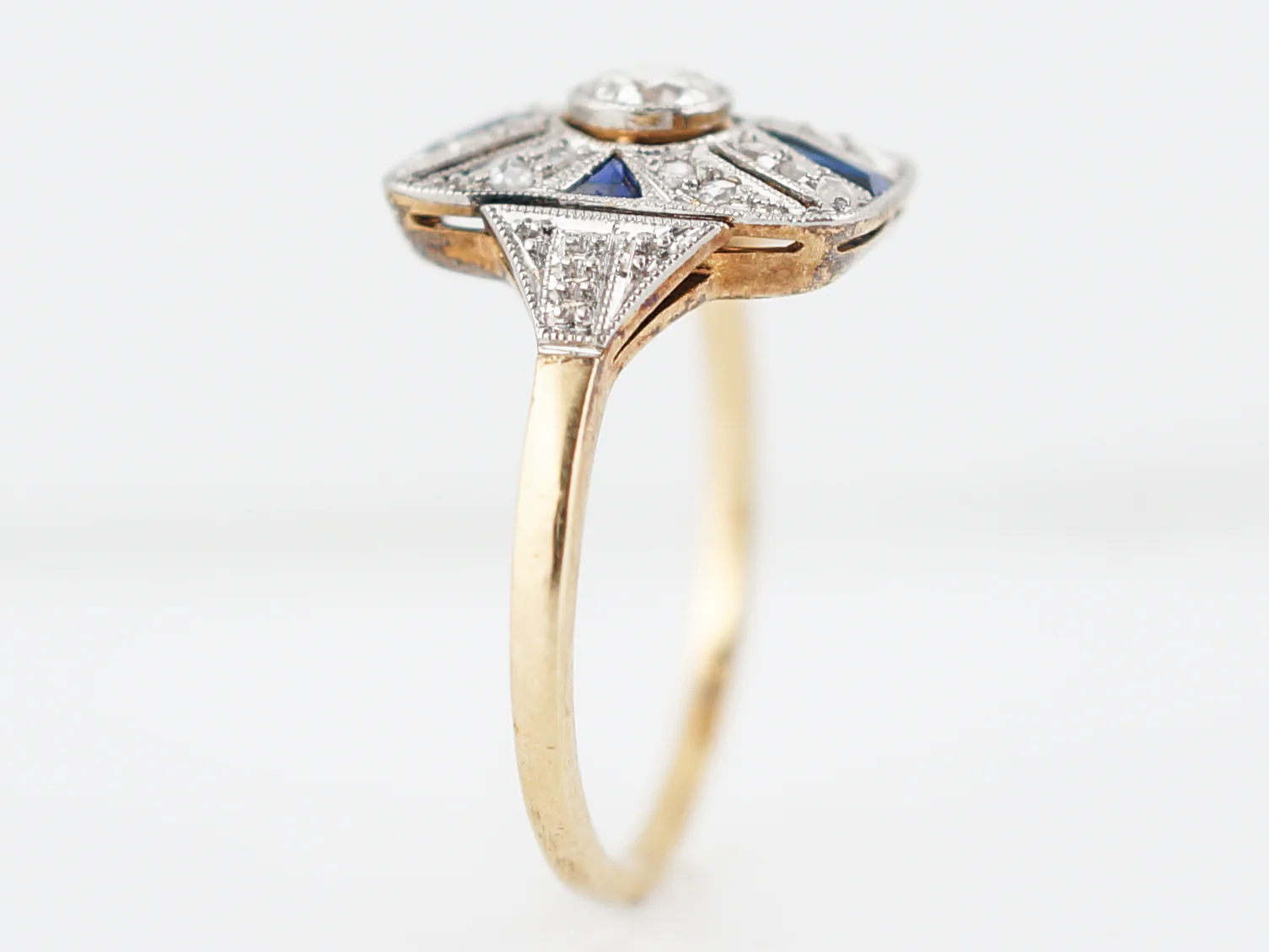 Antique Cocktail Ring Art Deco .21 Old European Cut Diamond and .20 Sapphire in 18K Yellow & White Gold - Image 5