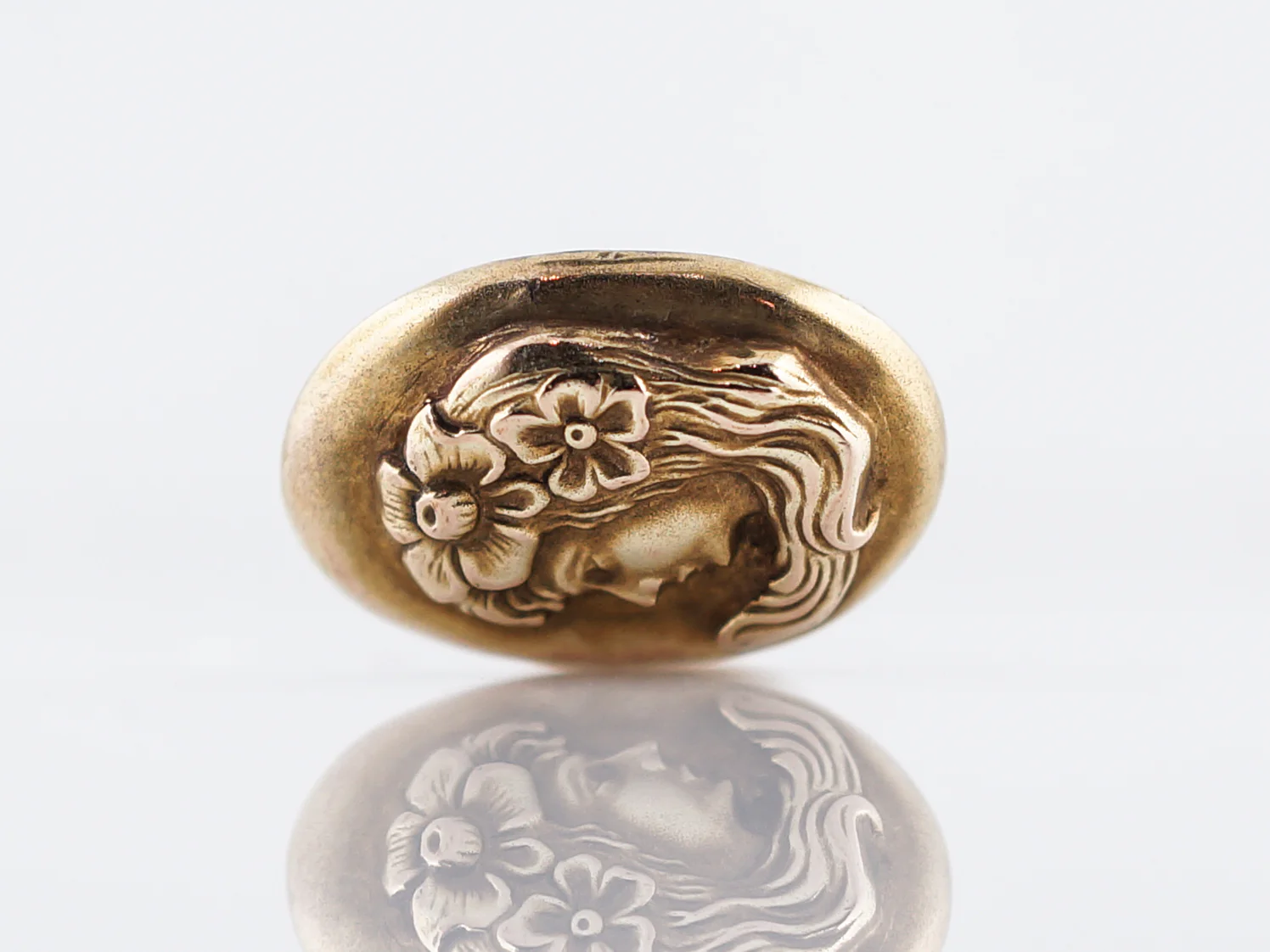 Antique Cufflinks Art Nouveau in 14K Yellow Gold - Image 2