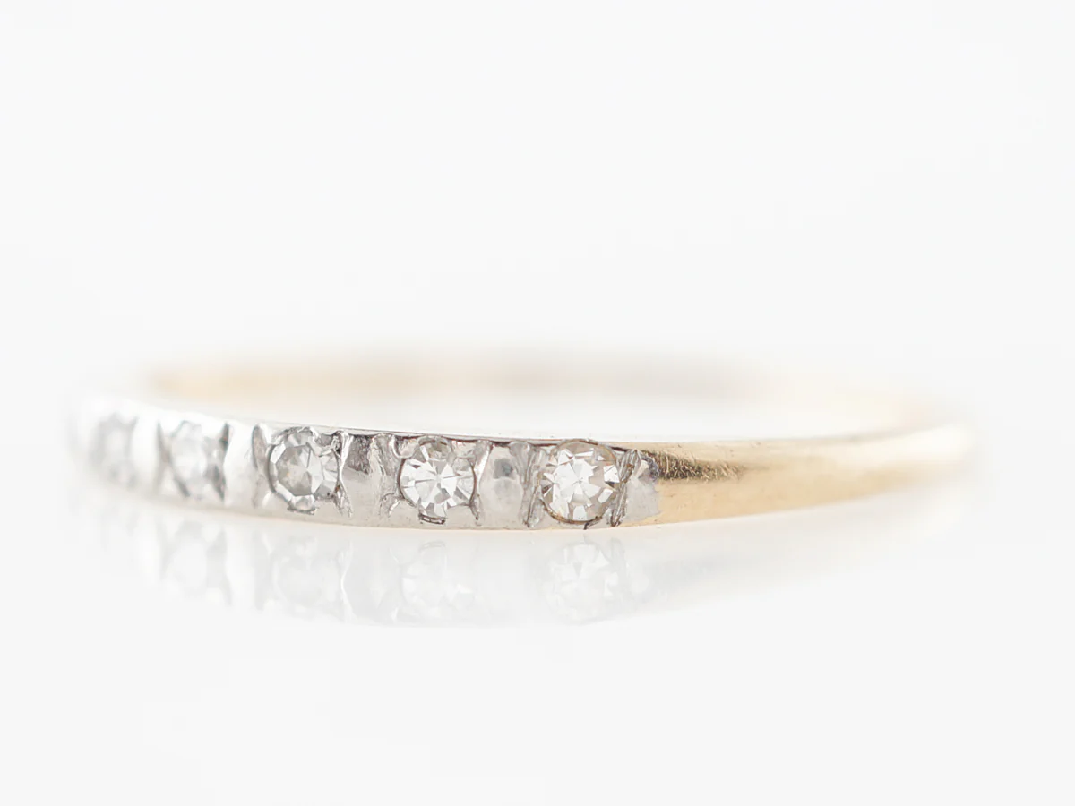 Antique Diamond Wedding Band Art Deco in 14k Yellow Gold - Image 2