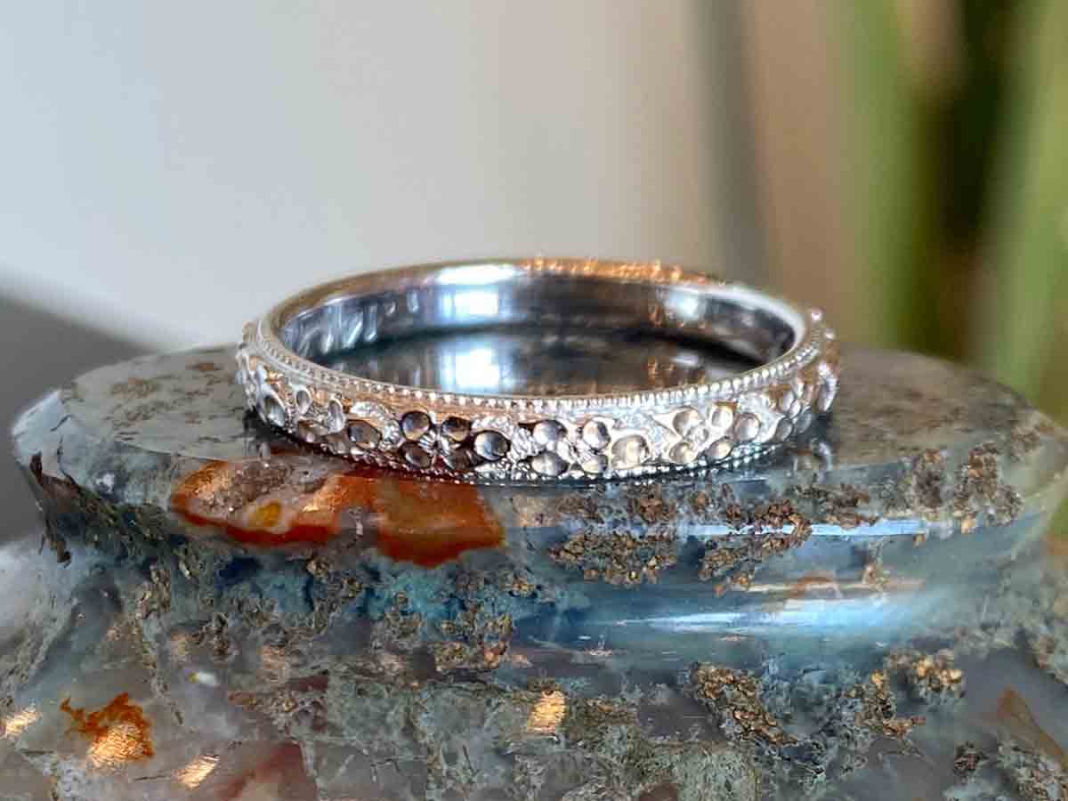 Antique Edwardian Orange Blossom Wedding Band in 14k - Image 5