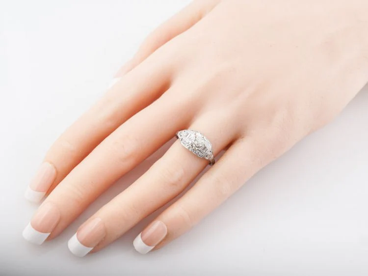 Antique Engagement Ring Art Deco 1.00 Old European Cut Diamond in Platinum - Image 5