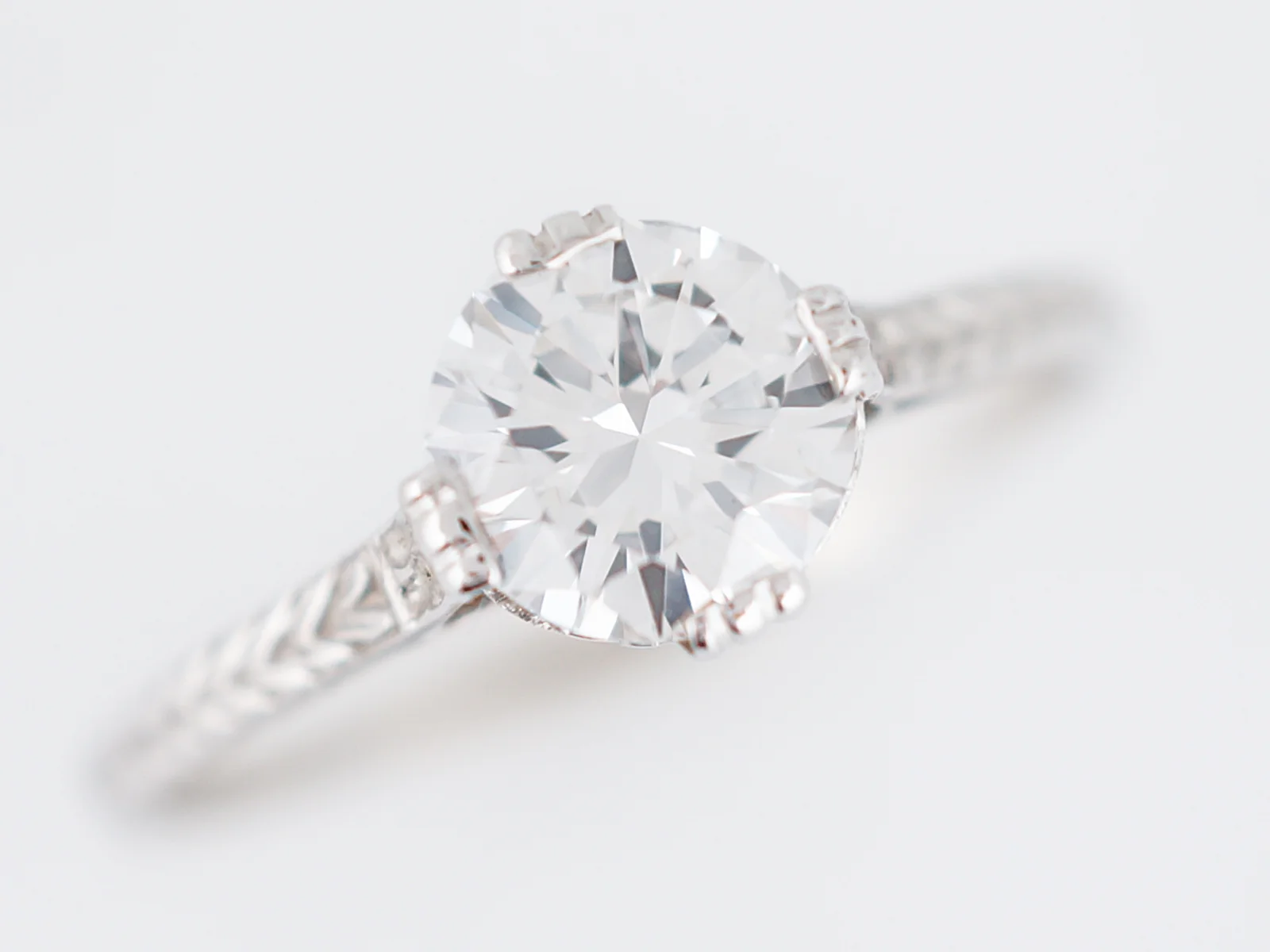 Antique Engagement Ring Art Deco GIA 1.01 Round Brilliant Cut Diamond in 14K White Gold - Image 4