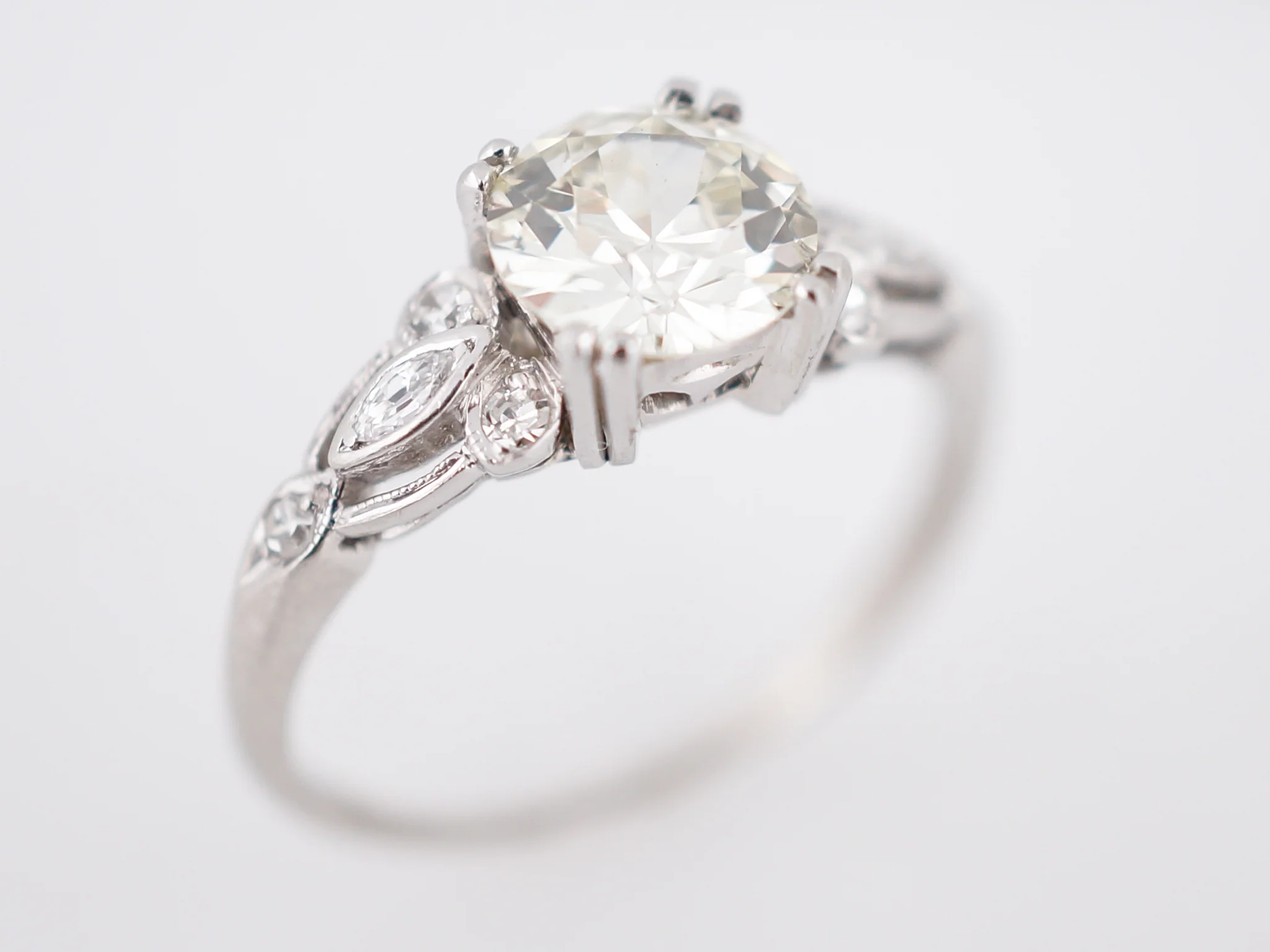 Antique Engagement Ring Art Deco 1.06 Old European Cut Diamonds in Platinum - Image 7