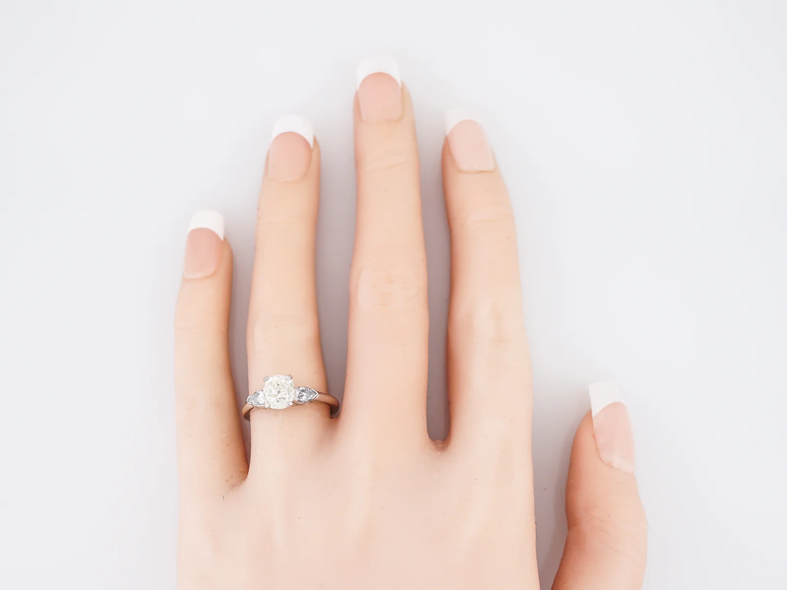 Antique Engagement Ring Art Deco 1.38 Old Mine Cushion Cut Diamond in Platinum - Image 7