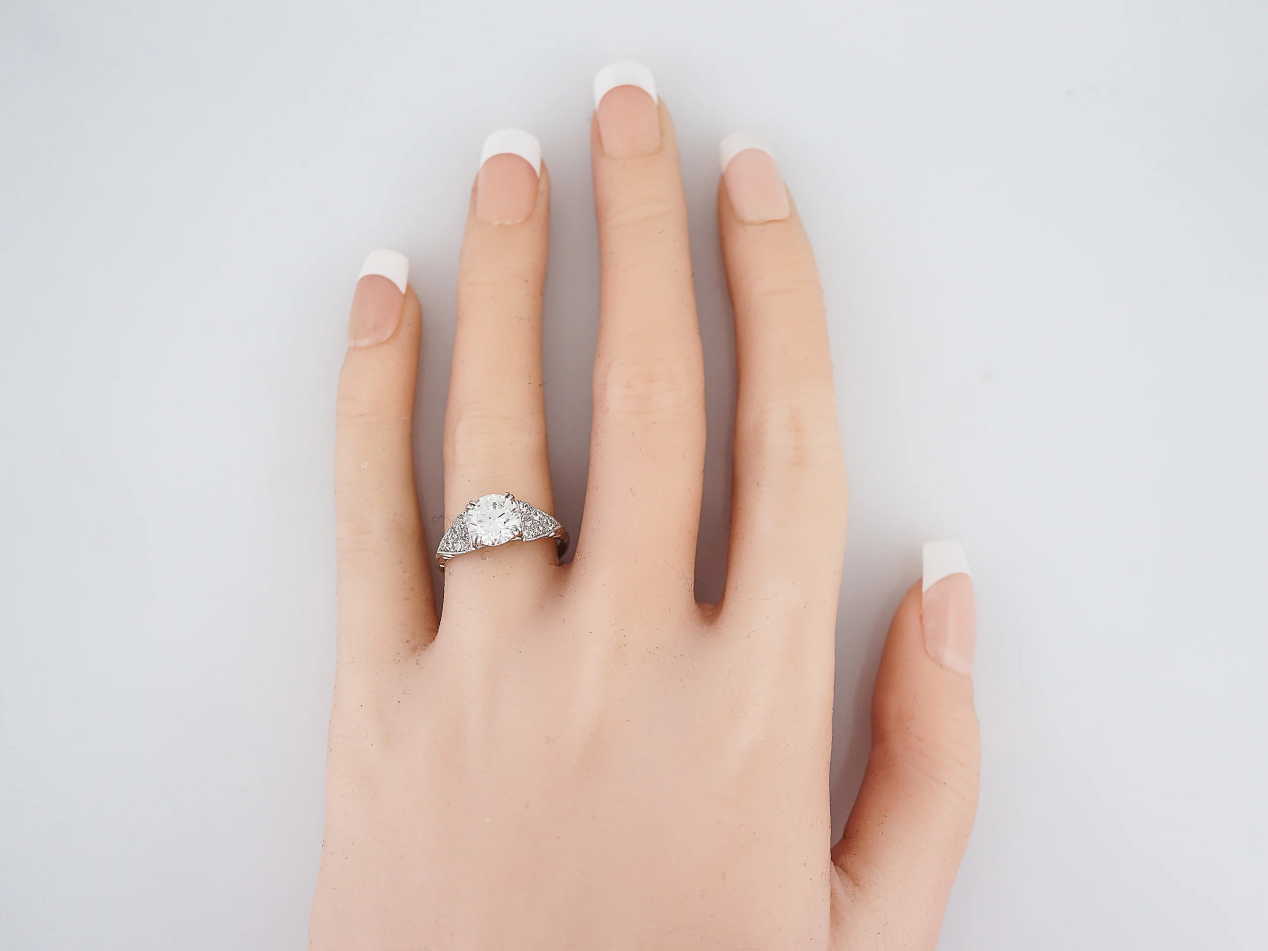 Antique Engagement Ring Art Deco 1.50 GIA Certified Round Brilliant Cut Diamond in Platinum - Image 6
