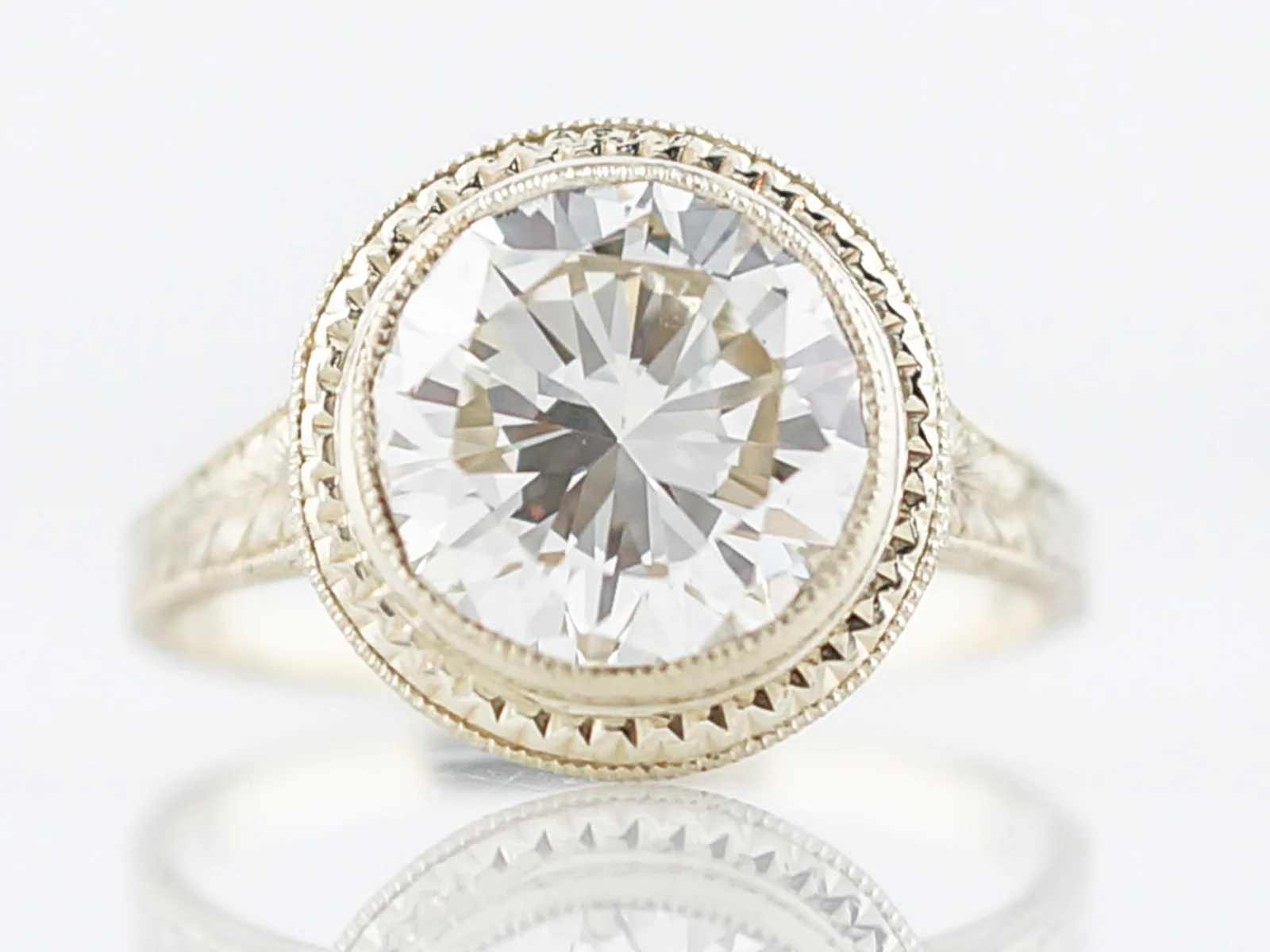 Antique Engagement Ring Art Deco 2.59 Round Brilliant Cut Diamond in 14K in Yellow Gold