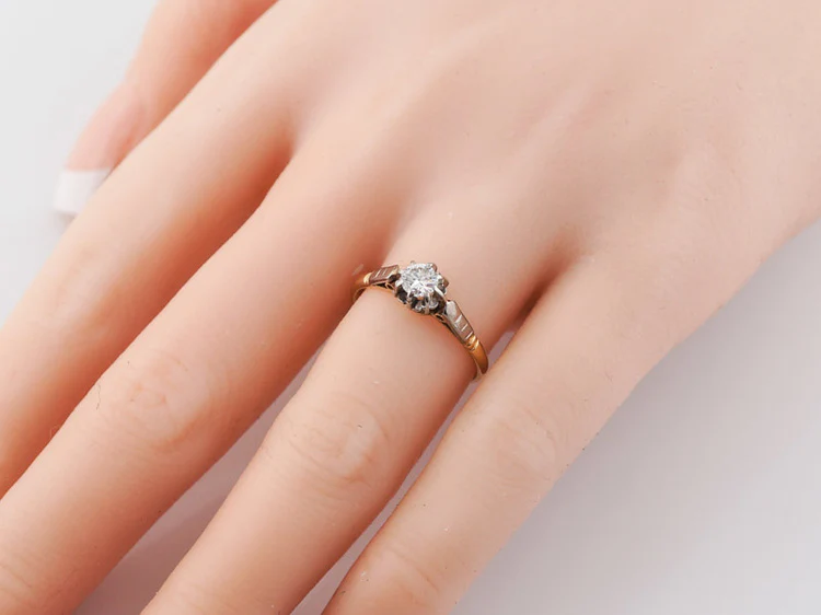 Antique Engagement Ring Art Deco .25ct Old European Cut Diamond in 18k Yellow Gold & Platinum - Image 4