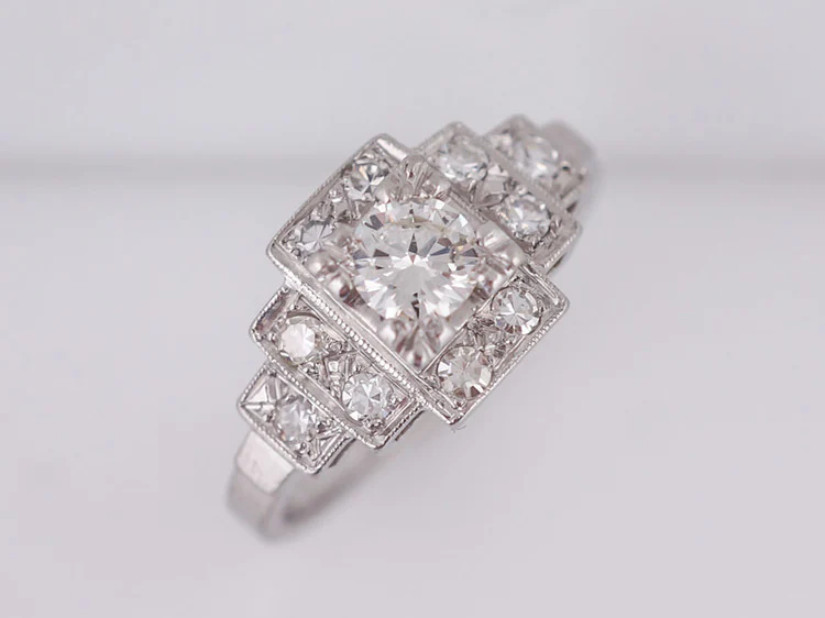 Antique Engagement Ring Art Deco .28ct Transitional Cut Diamond in Platinum - Image 4