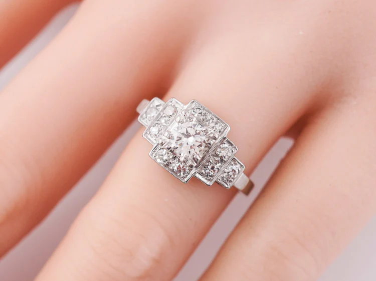 Antique Engagement Ring Art Deco .28ct Transitional Cut Diamond in Platinum - Image 9
